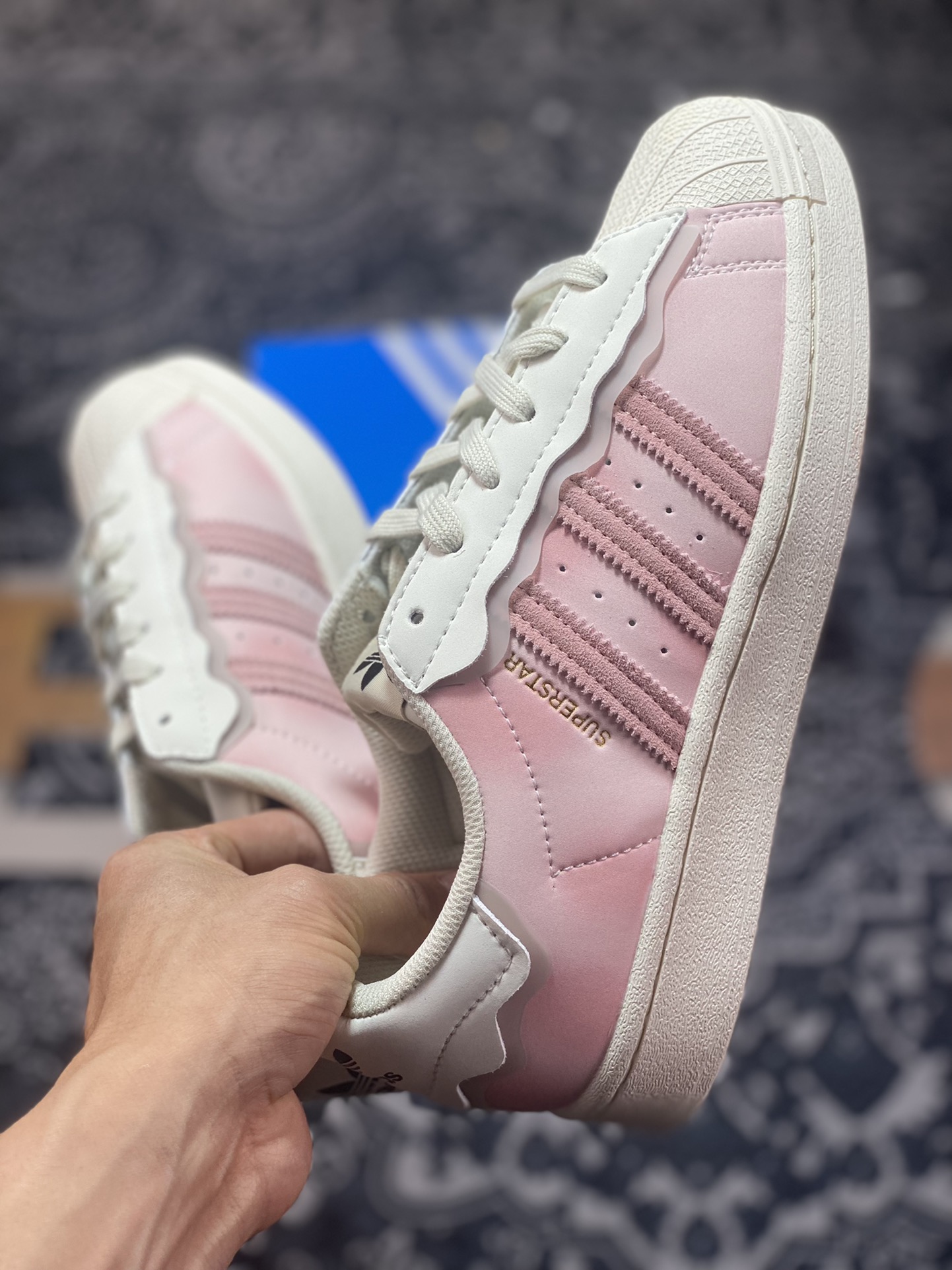 Adidas Originals Superstar ”Milk White/Lace” Shell Toe Series Low-Top Classic Sneakers ”Leather Pink and White Lace Ice Cream” GW4441