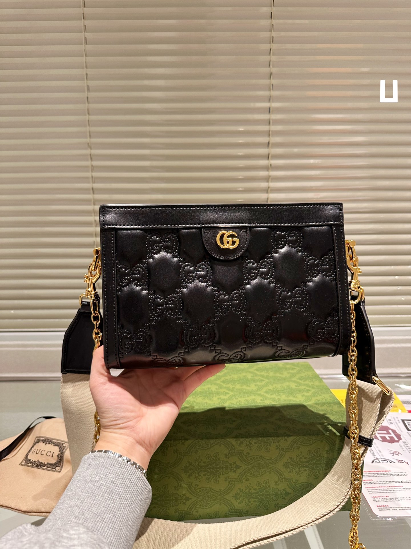 Gucci Torby typu crossbody i na ramię Hafty Vintage Łańcuchy