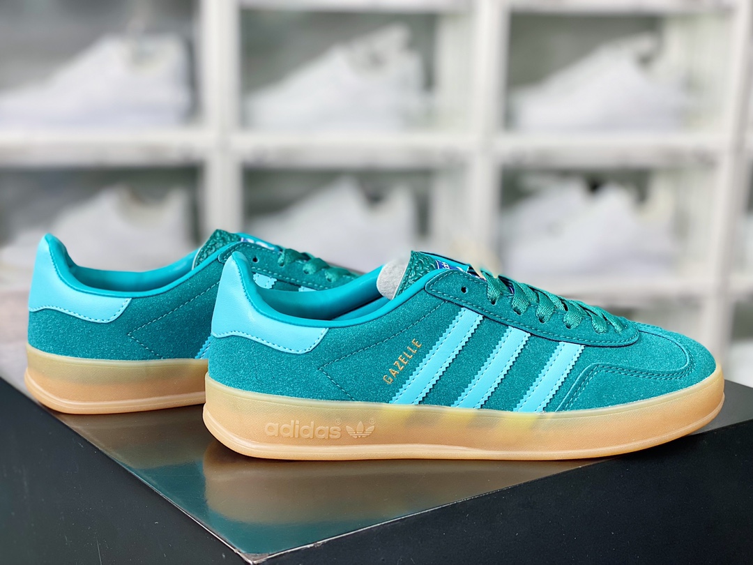 Adidas Gazelle Indoor Trainers low-top shoes ”green and light blue raw rubber sole” IG9979