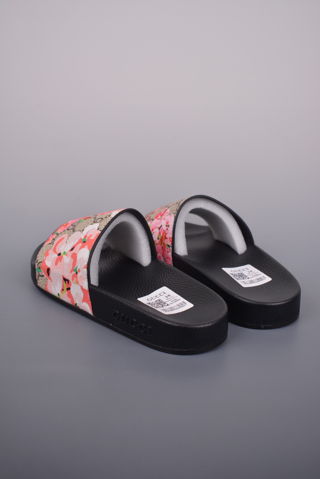 130 Gucci 古驰一字拖鞋  高端复刻 Gucci 2023ss 夏季时尚潮流爆款