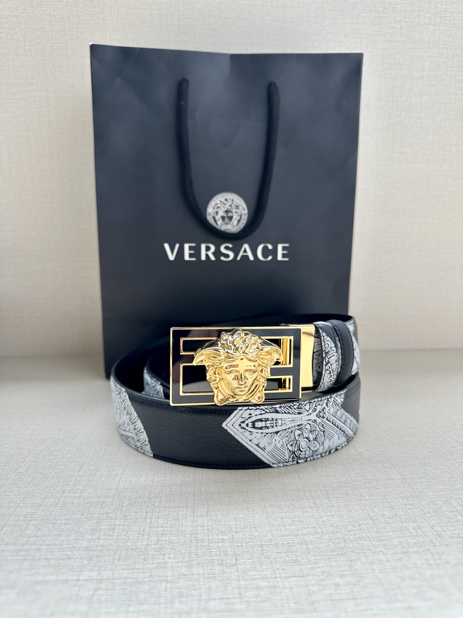 宽度3.8cmVERSACE/FENDI标志造型宽皮带联名钉扣/旋转式美人头扣范思哲原版进3D打印花绘印