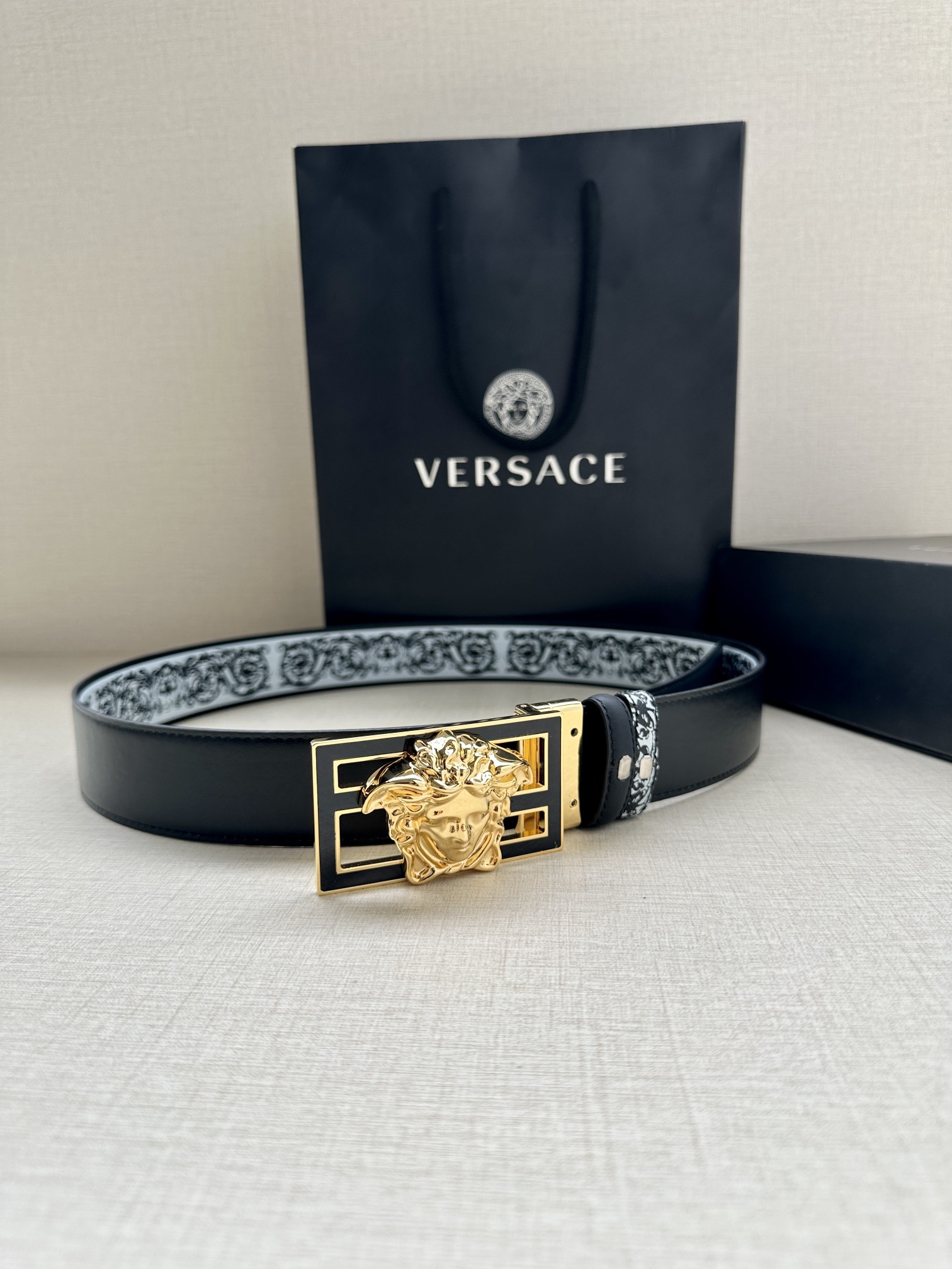 宽度3.8cmVERSACE/FENDI标志造型宽皮带联名钉扣/旋转式美人头扣范思哲原版进3D打印花绘印