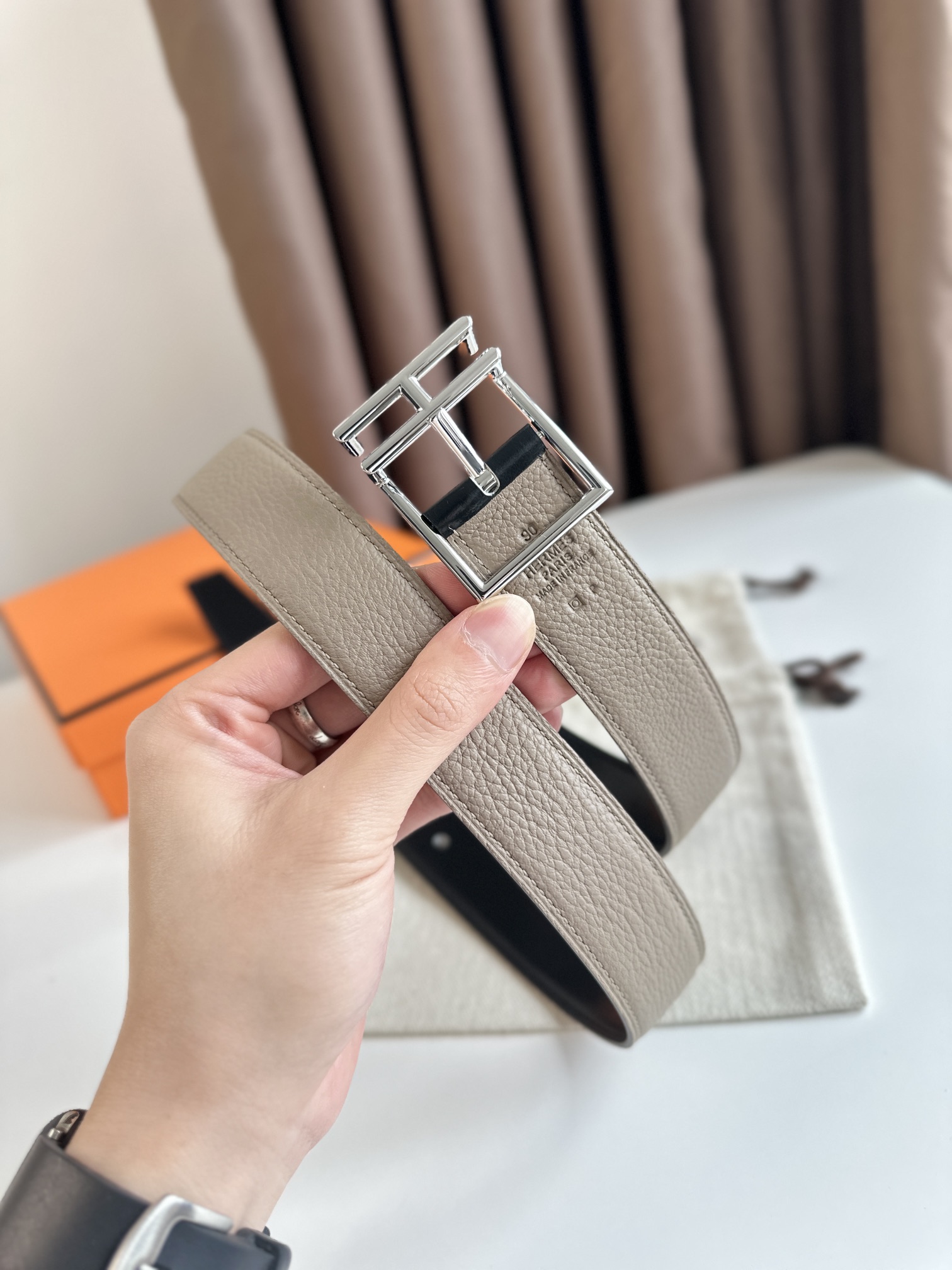 爱仕QUENTIN32BELT精品鍍