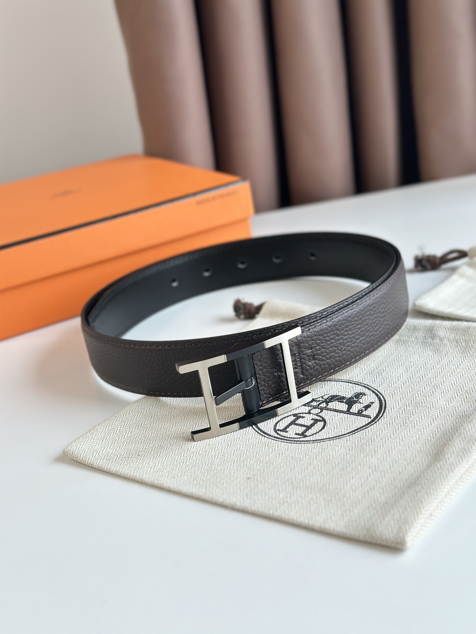 爱仕QUENTIN32BELT精品鍍
