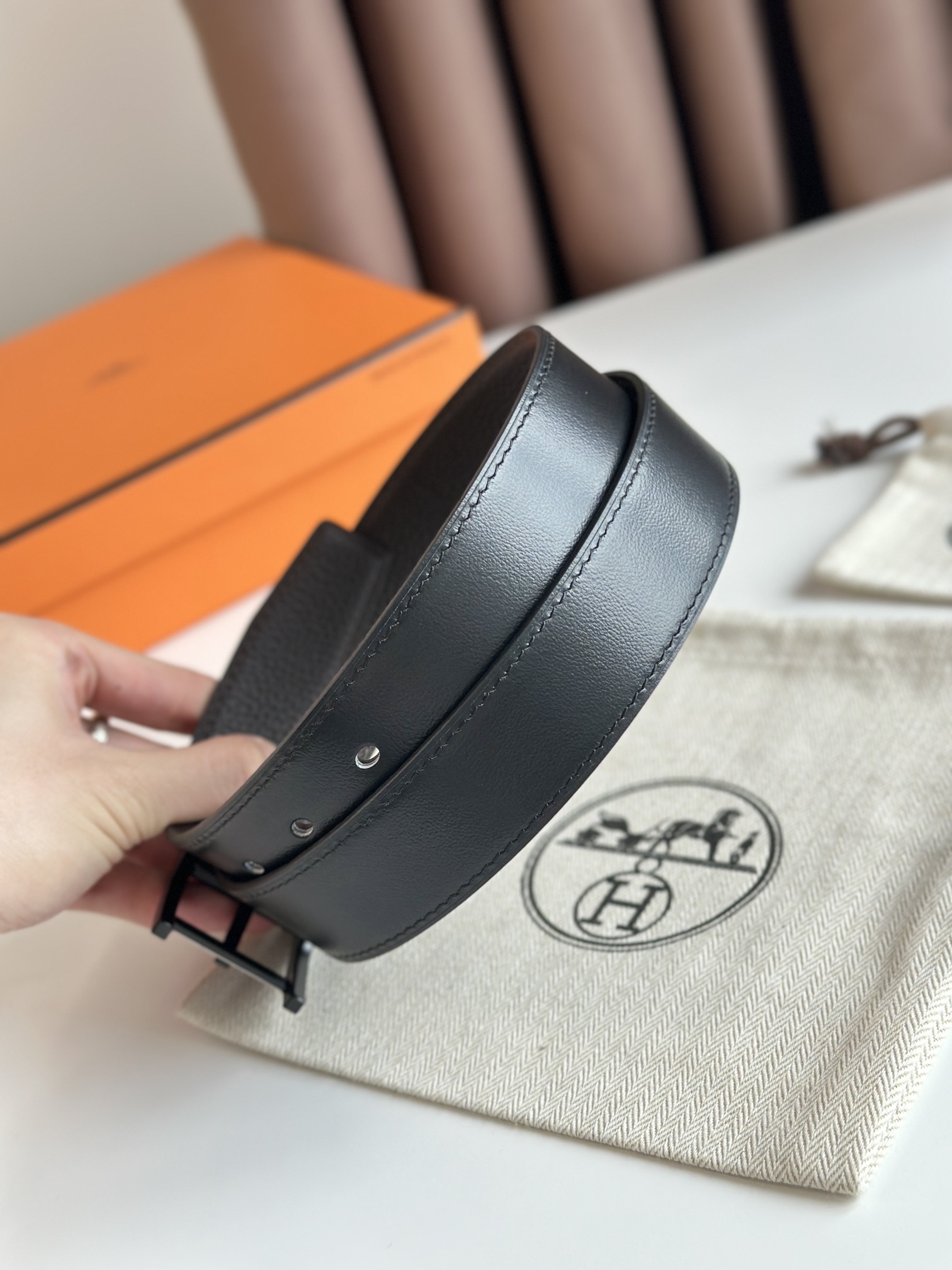 爱仕QUENTIN32BELT精品鍍