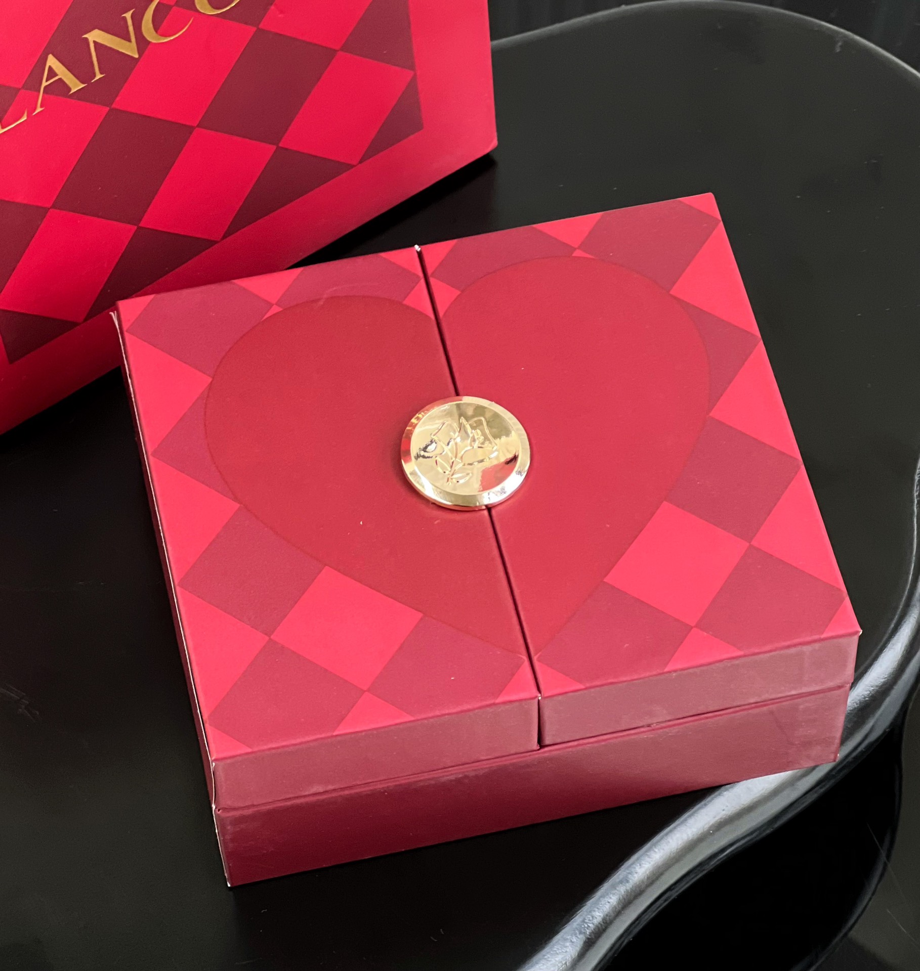 Louis Vuitton Haute Couture Artisanal Perfumery Haute Fragrance Scent 2