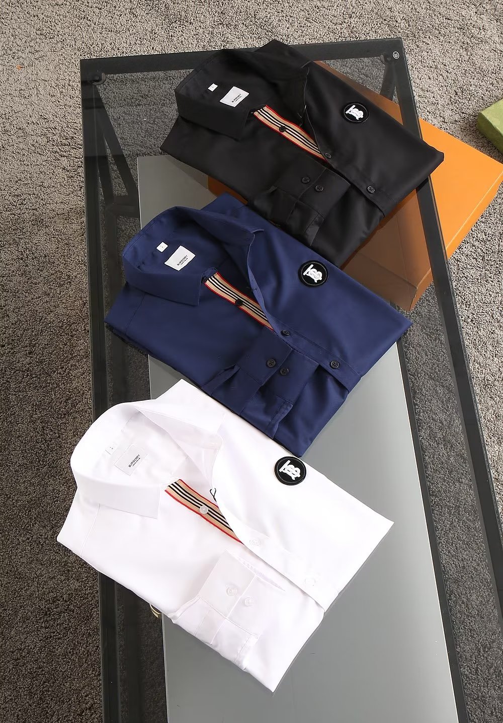 NO:128243,New model is available, mercerized cotton fabric, soft and comfortable, fashionable and atmospheric, top-grade effect, stable supply, sold immediately. Regular code number, M~3XL 100, up to 200 kilograms, alexander wang19860909新款上市,丝光棉面料 柔软舒适,时尚大气,上档次 上身效果,货源稳定,即转即卖 正规码数,M~3XL 100最200斤左右穿,,alexander wang,Men's clothing