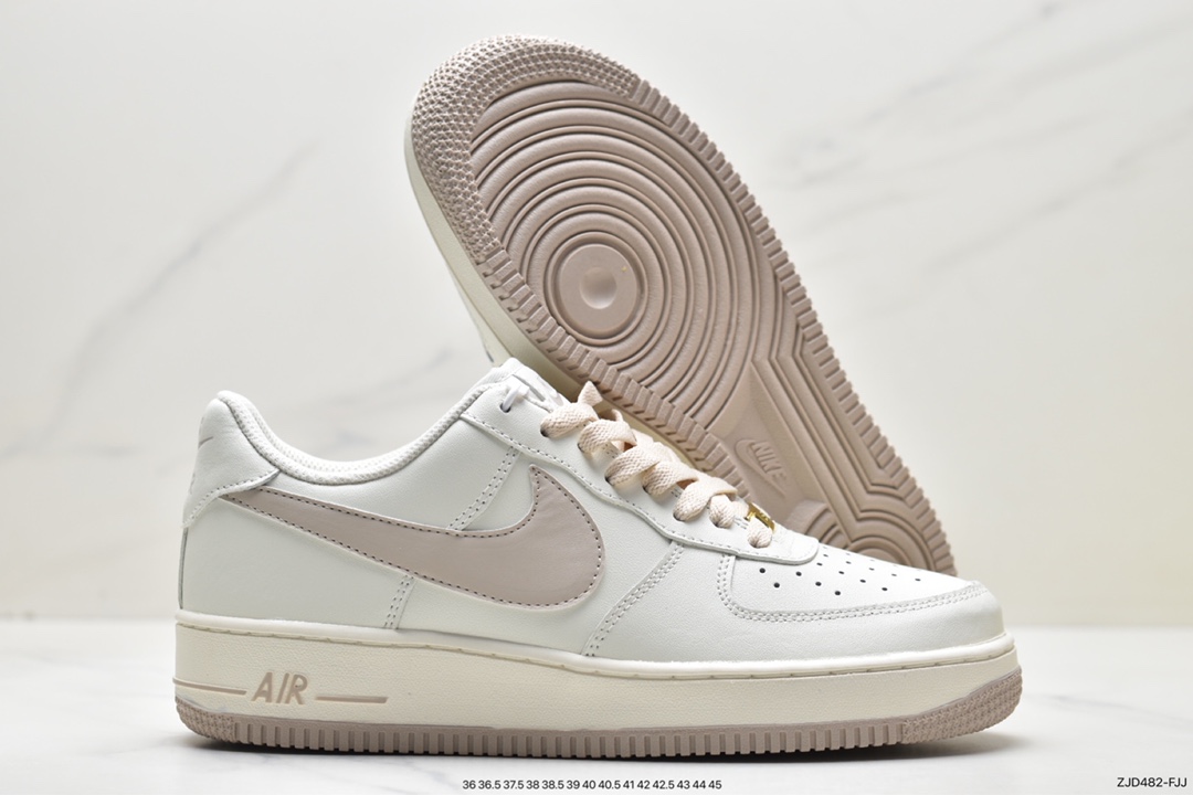 240 Air Force 1 '07 Low 空军一号休闲板鞋 SP0758-030