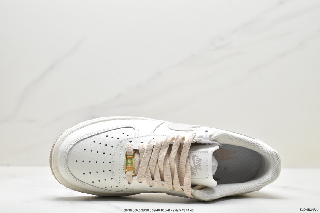 240 Air Force 1 '07 Low 空军一号休闲板鞋 SP0758-030