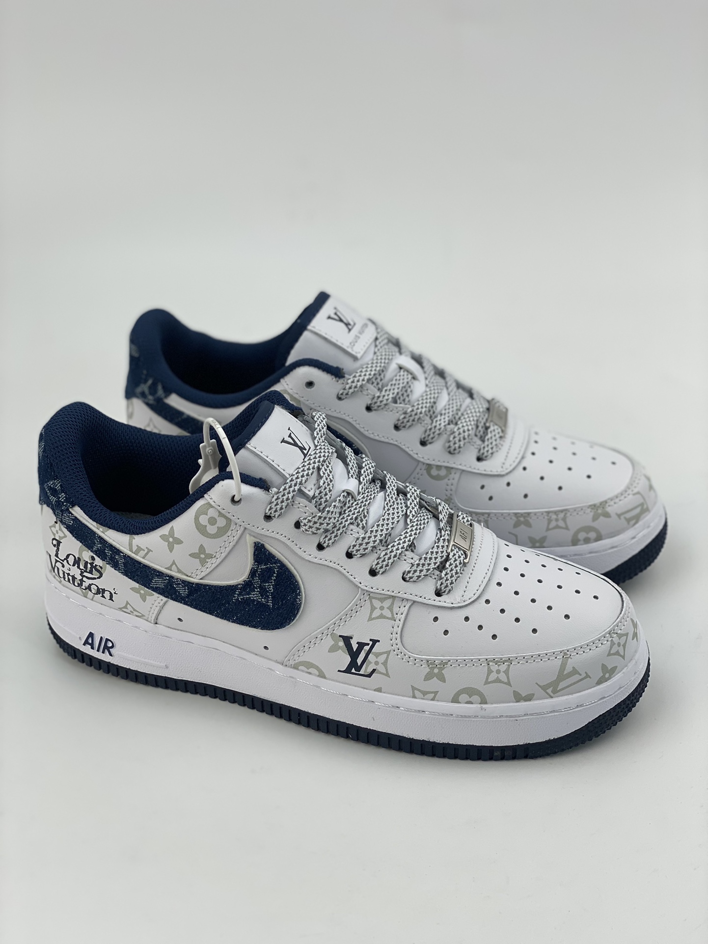 220 Nike Air Force 1 Low 07 LV联名 DR9868-600