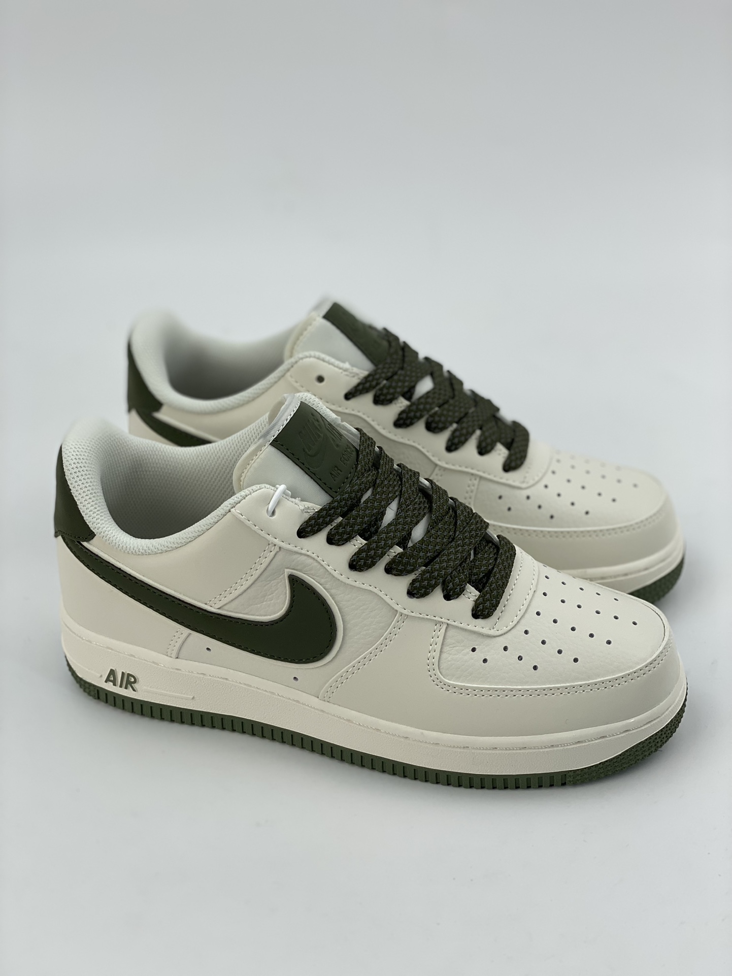 240 Nike Air Force 1 Low 07 橄榄绿 GL6835-008