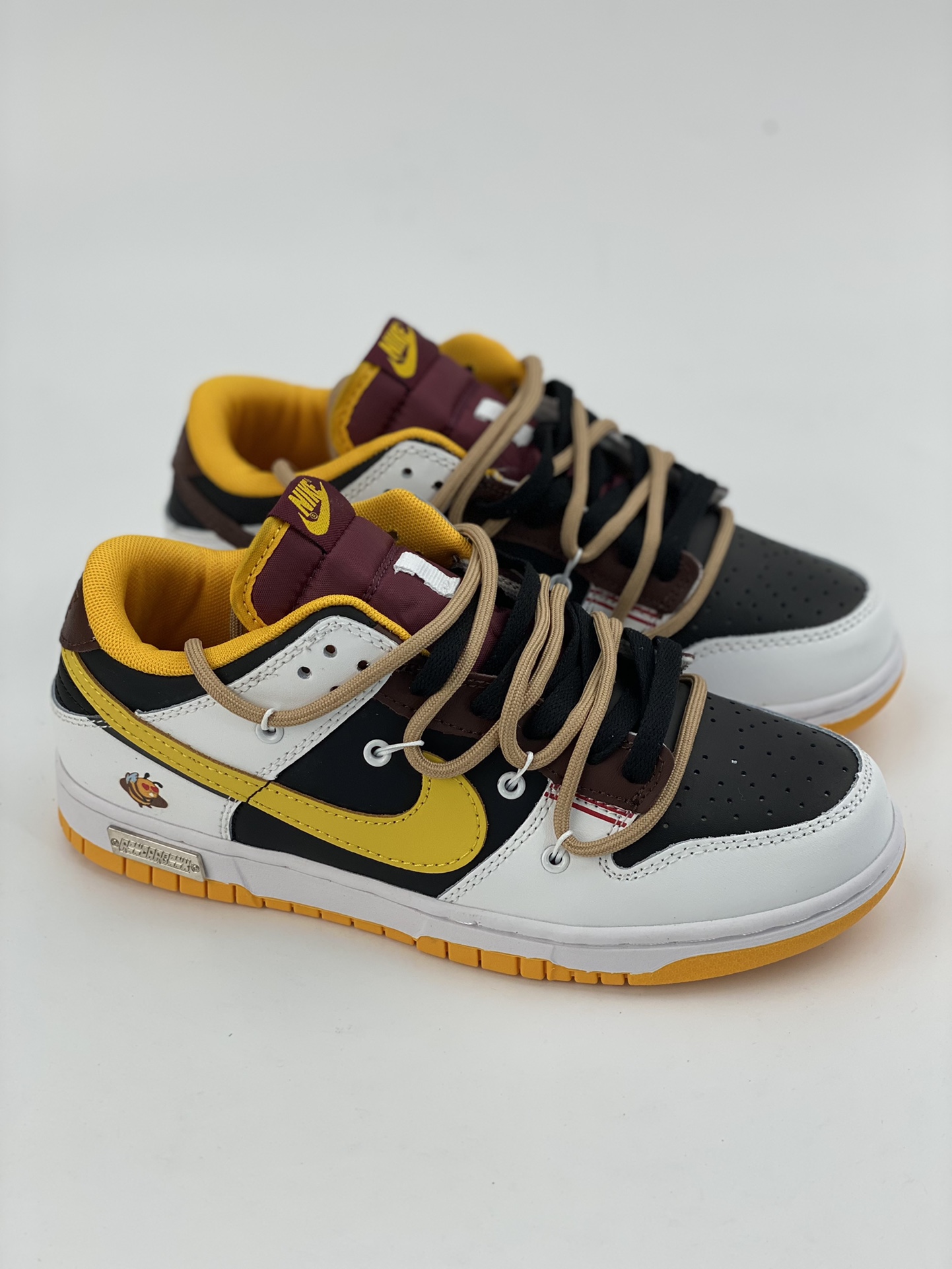 200 NIKE SB Dunk Low 黑橙绑带 DD1391-702