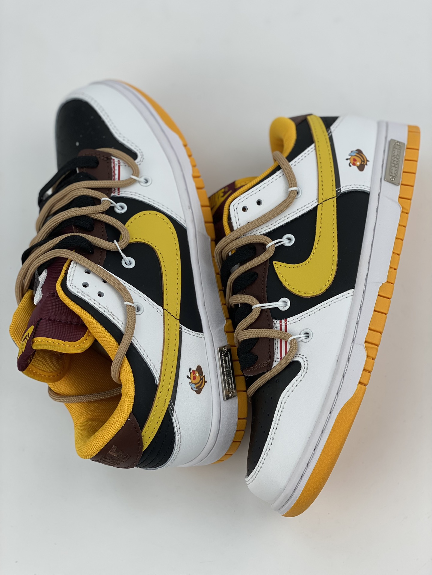 200 NIKE SB Dunk Low 黑橙绑带 DD1391-702