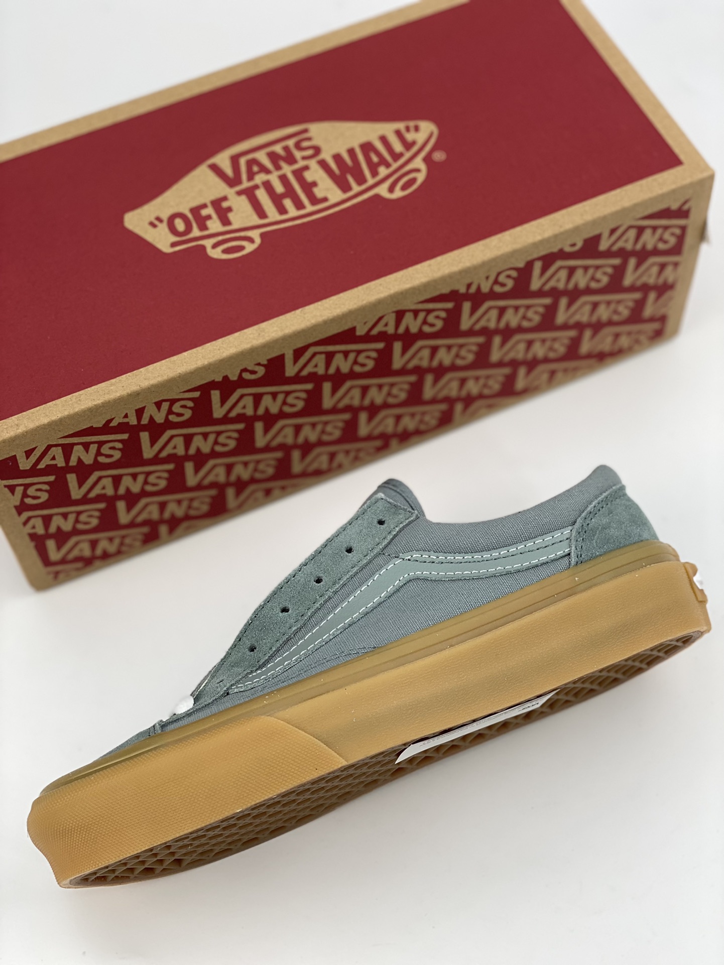 Vans style 36 raw rubber small head haze blue