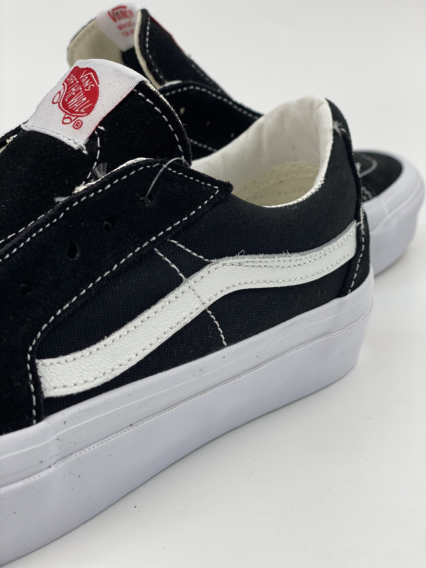 150 万斯美系高端支线系列Vans Sk8 OG 加布微条黑白经典