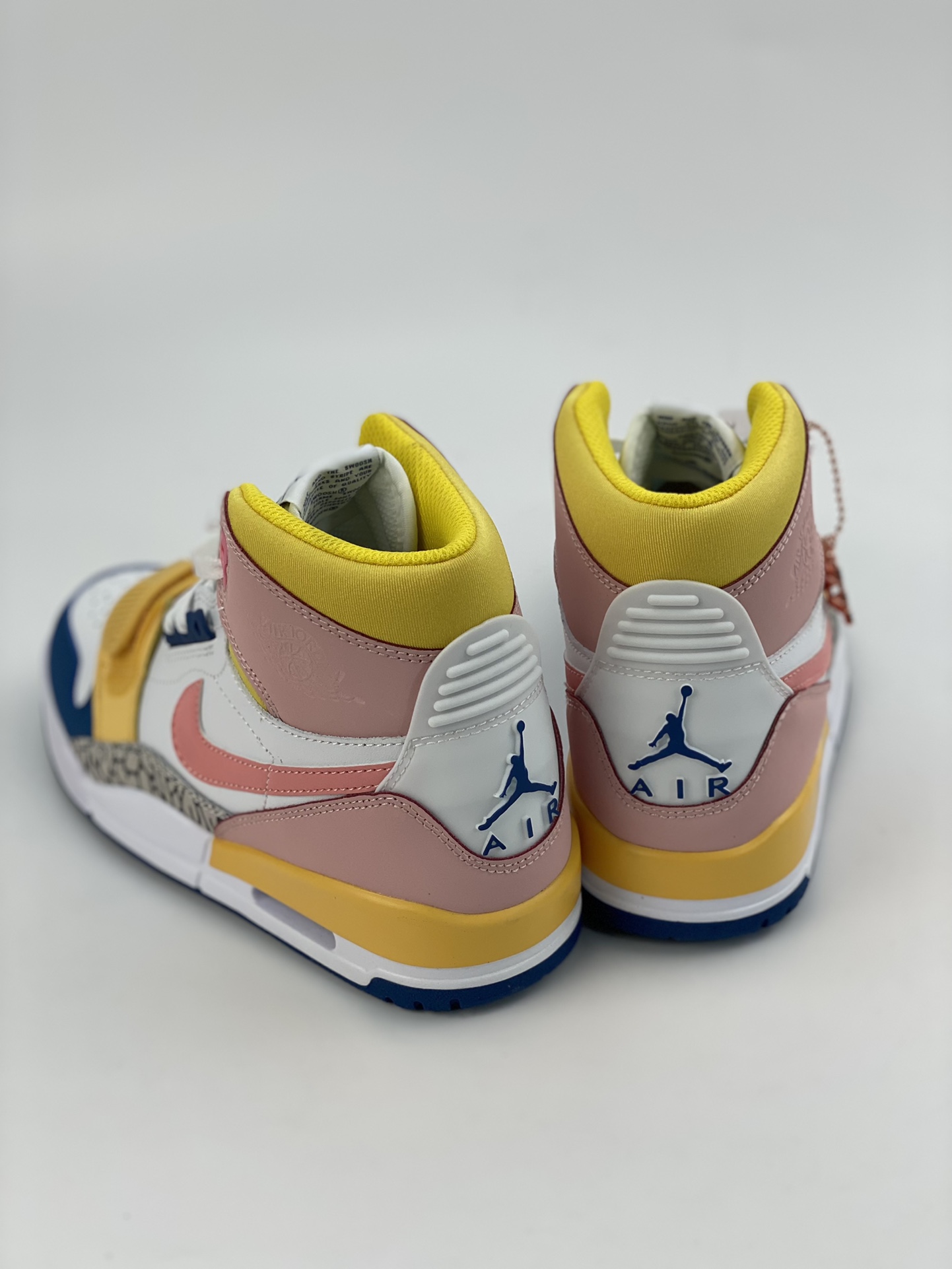 240 Air Jordan Legacy 312 白粉黄 FD9909-161
