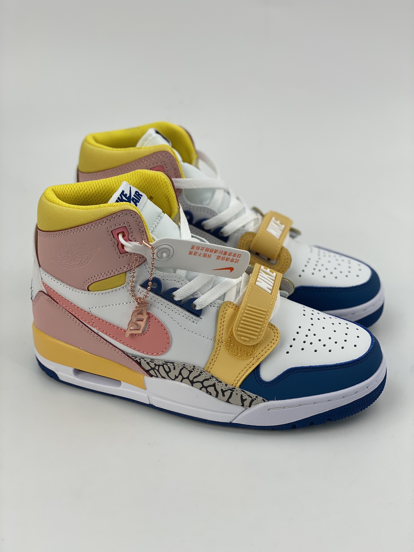 240 Air Jordan Legacy 312 白粉黄 FD9909-161