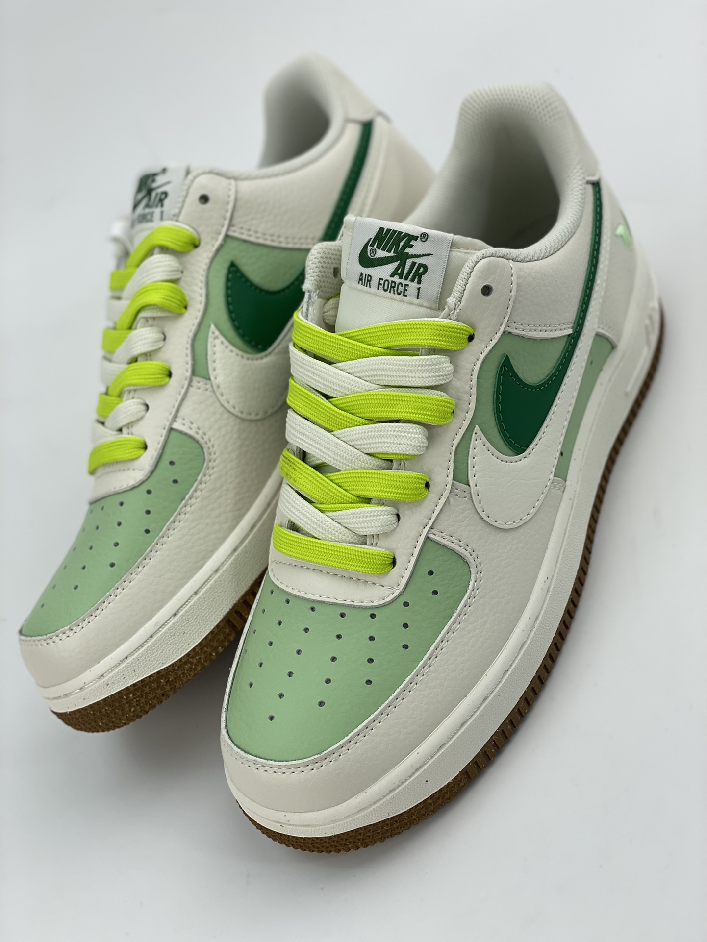 260 Nike Air Force 1 Low 07 草绿双钩 CC2569-055