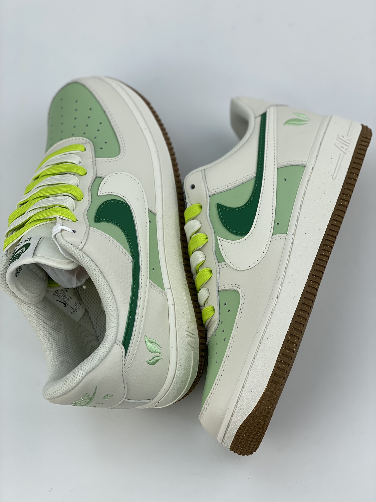 260 Nike Air Force 1 Low 07 草绿双钩 CC2569-055