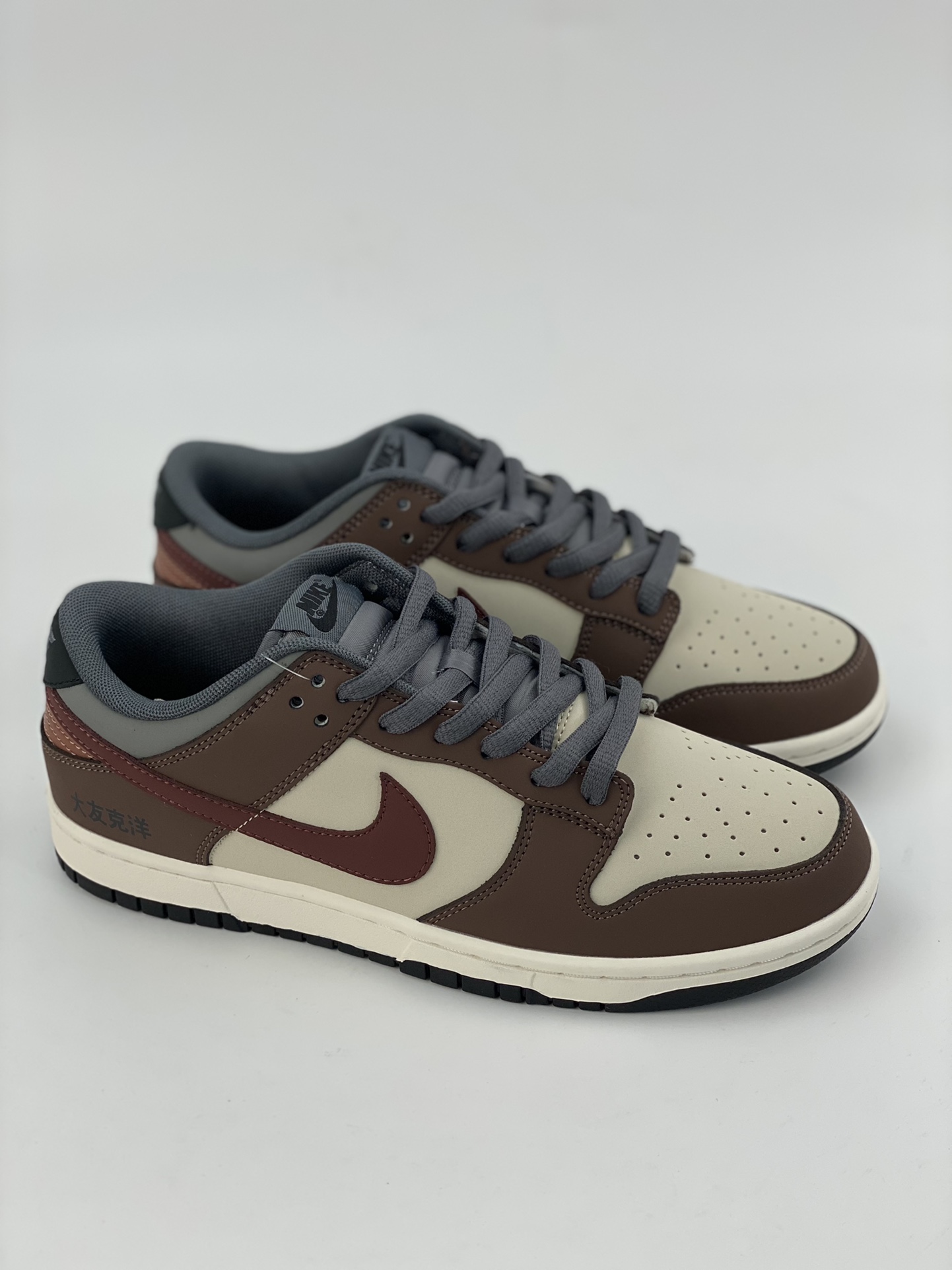 280 Nike Dunk Low 大友克洋红棕 DD0302-956