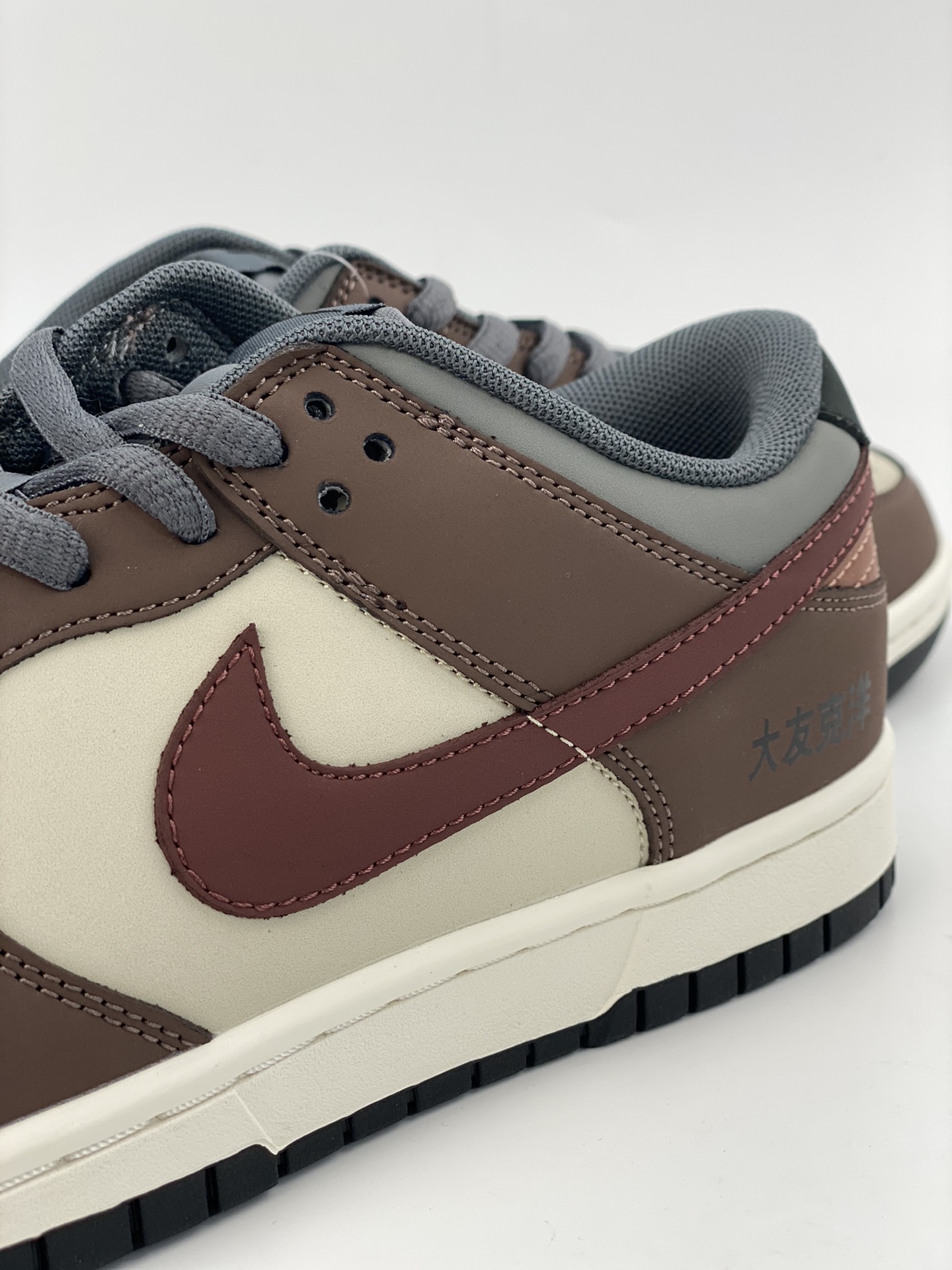 280 Nike Dunk Low 大友克洋红棕 DD0302-956