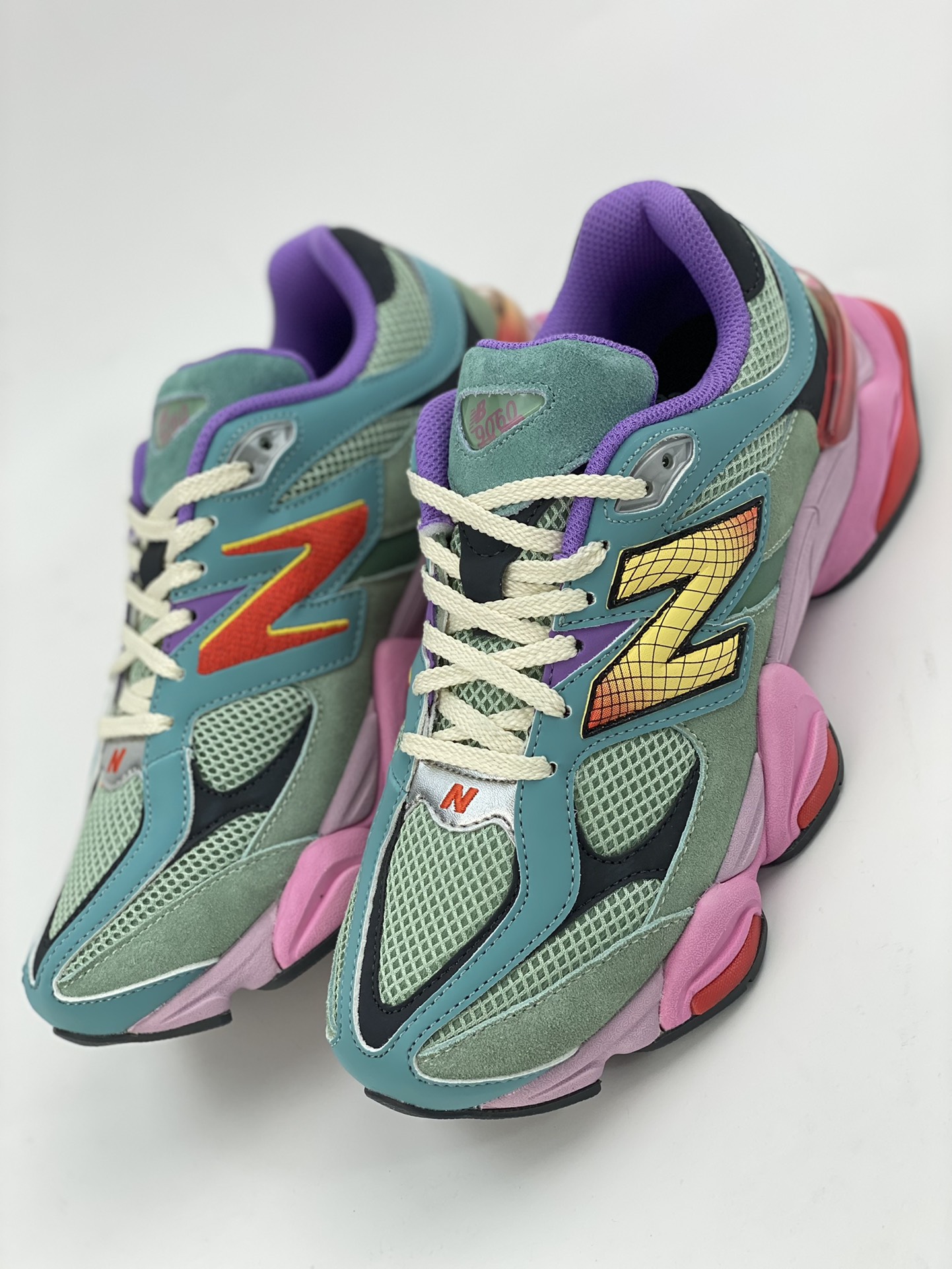 220 Joe Freshgoods x New Balance 版本 NB9060 联名款复古休闲运动慢跑鞋 U9060WRB