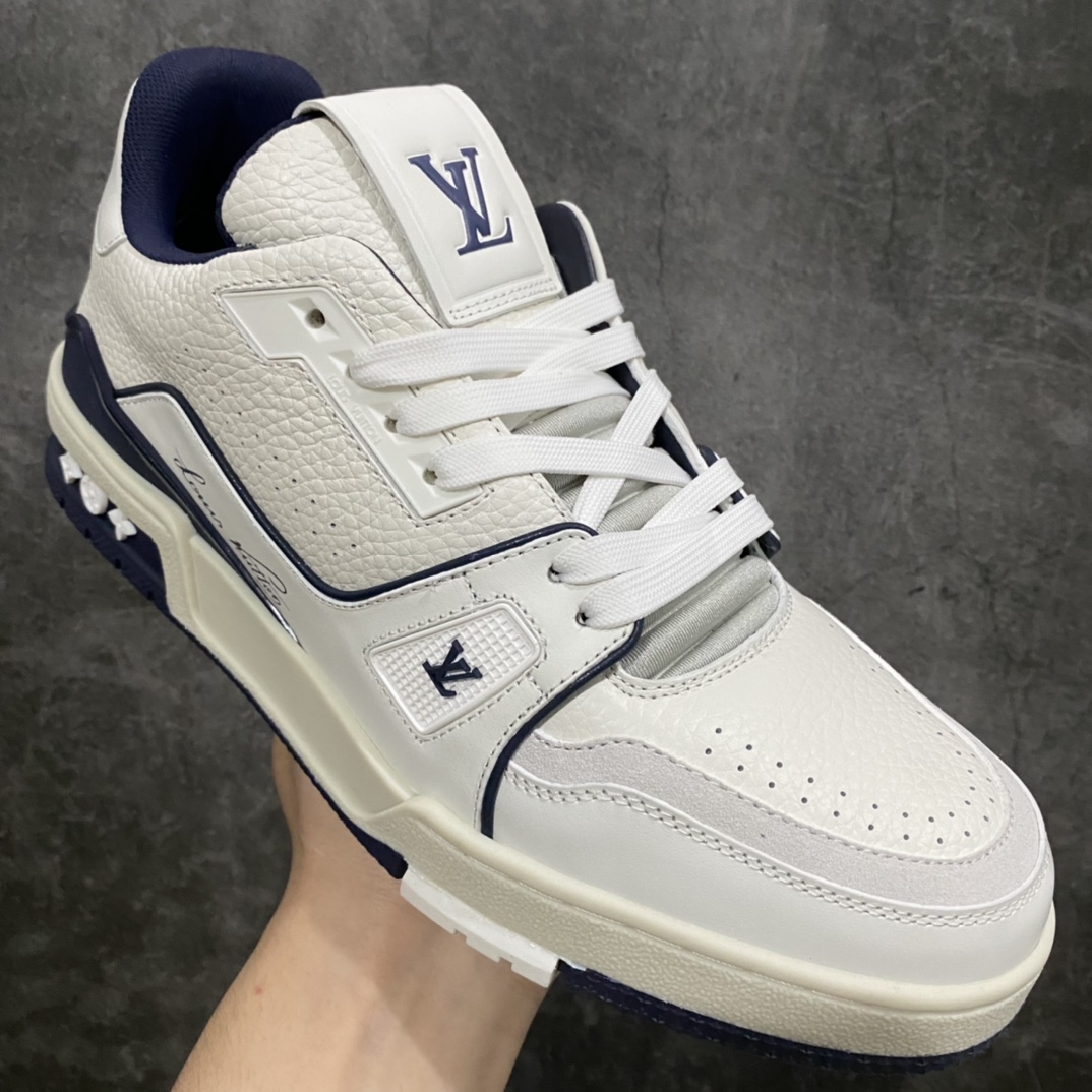 LV Trainer series high-end sports shoes super handsome white and dark blue new models