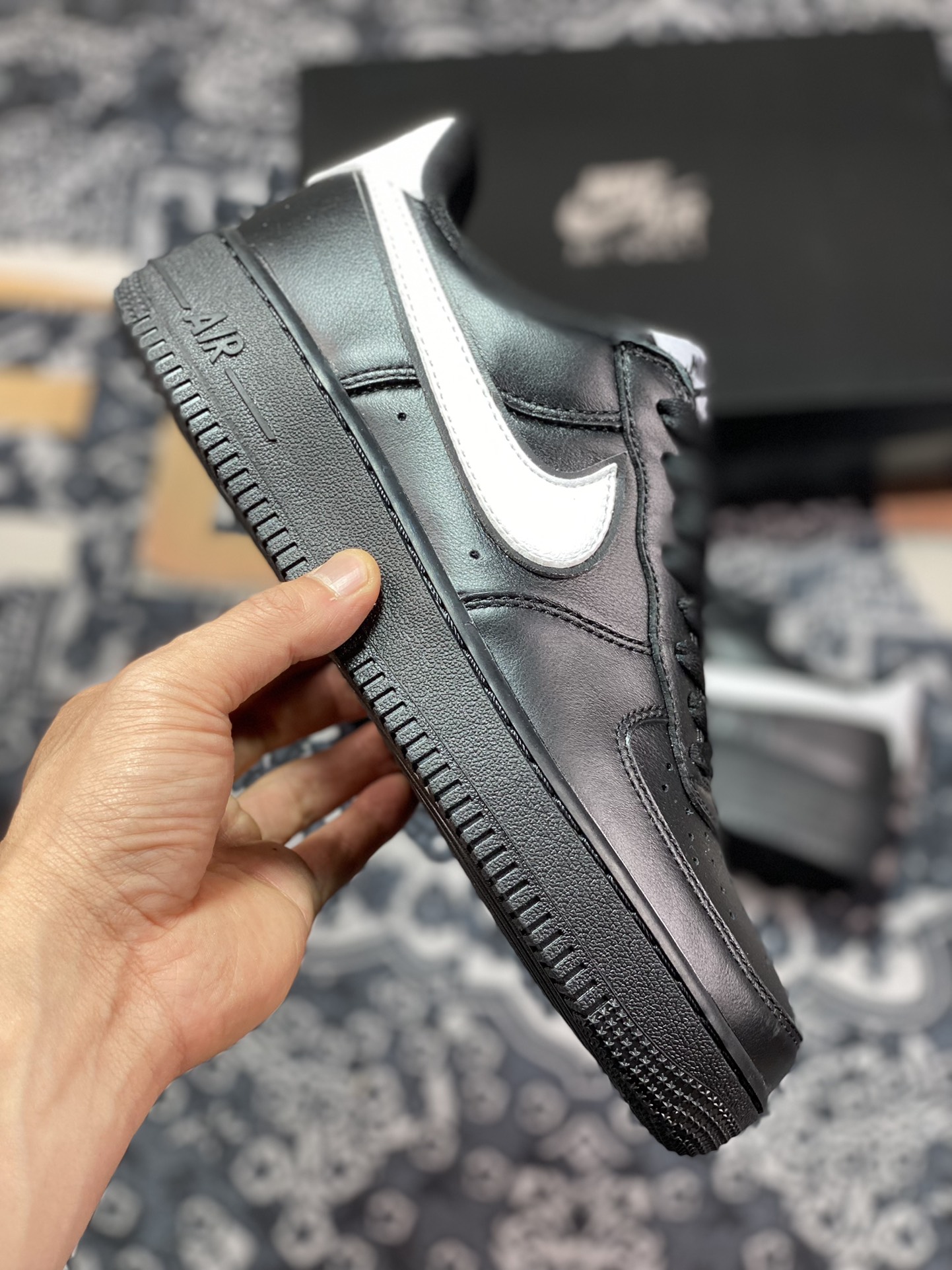 Nike Air Force 1 '07 Low QS ”Friday/Black/White” Air Force One series low-top sneakers ”Leather Black Five White” CQ0492-001