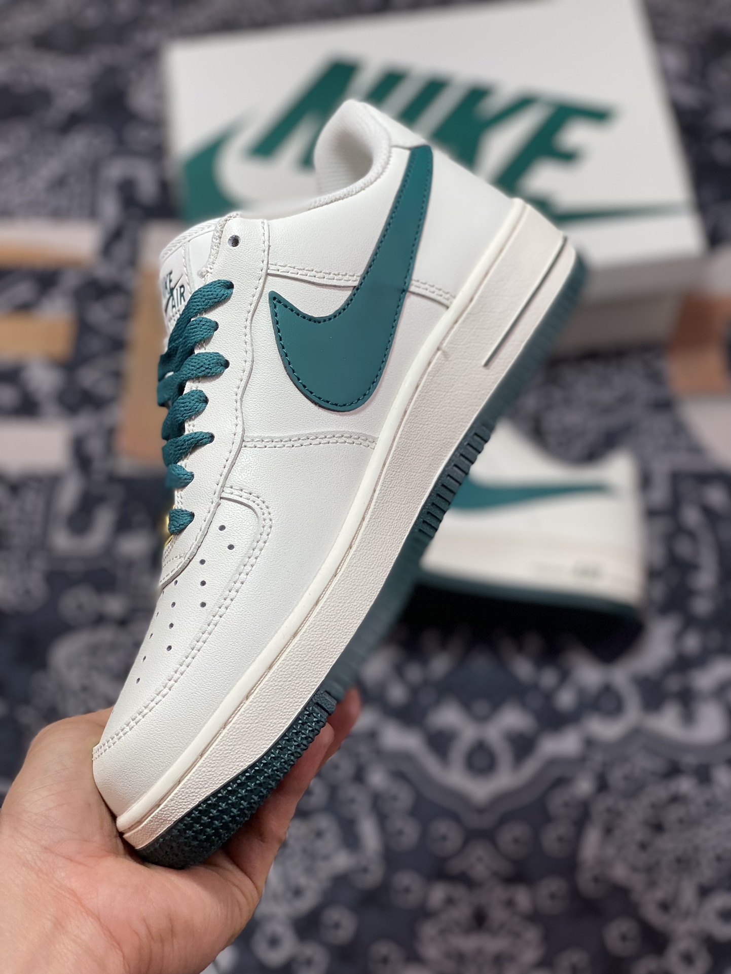 Nike Air Force 1'07 Low ”Beige/Lake Green/Jumbo Swoosh” Air Force One sneakers ”Leather Beige Lake Green Jumbo Swoosh” SP0758-027