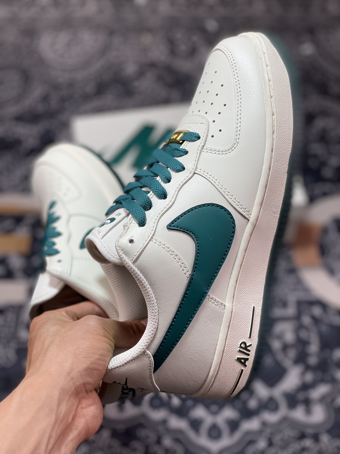 Nike Air Force 1'07 Low ”Beige/Lake Green/Jumbo Swoosh” Air Force One sneakers ”Leather Beige Lake Green Jumbo Swoosh” SP0758-027