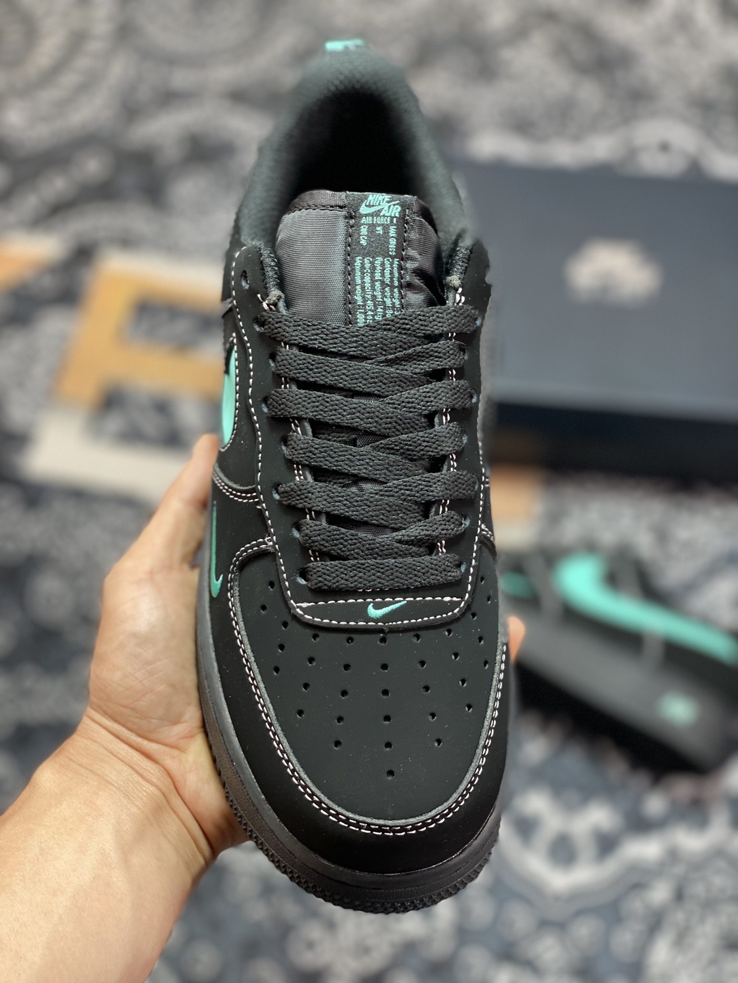 Nike Air Force 1′07 Low Premium ”Cut Out/Tiffany & Co.Blue Mini Swoosh” Air Force One Sneakers ”Matte Black Tiffany Blue Small Double Hook Reflective” FB8971-500