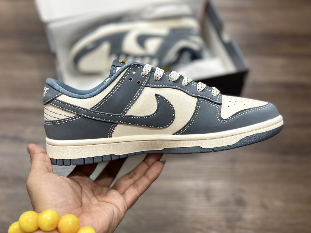 240 NIKE SB Dunk Low 蝙蝠侠 低帮休闲运动鞋 FC1688-700