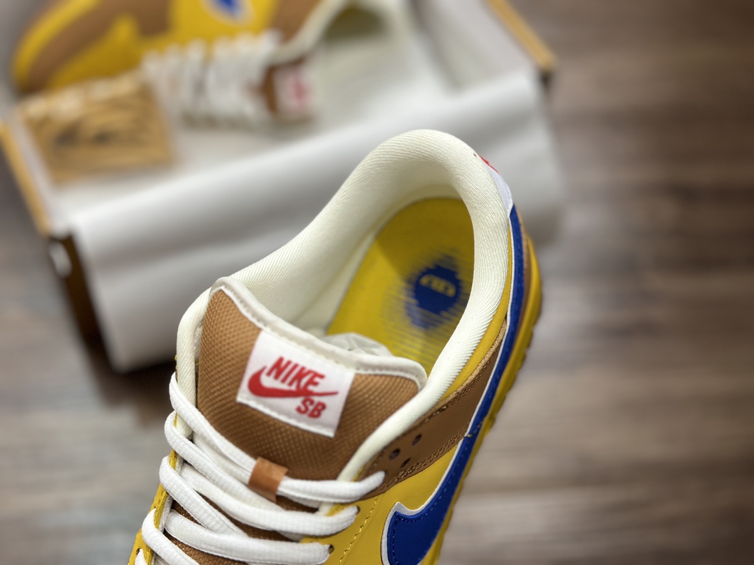 Nike Dunk Low ”Newcastle Brown Ale” TS upper foot same ”yellow beer” ultra limited color 313170-741