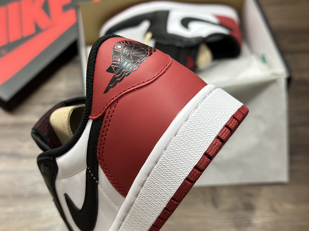 320 Air Jordan 1 Low aj1 乔1黑脚趾 低帮篮球鞋  CZ0790-106