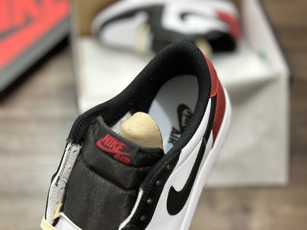 320 Air Jordan 1 Low aj1 乔1黑脚趾 低帮篮球鞋  CZ0790-106
