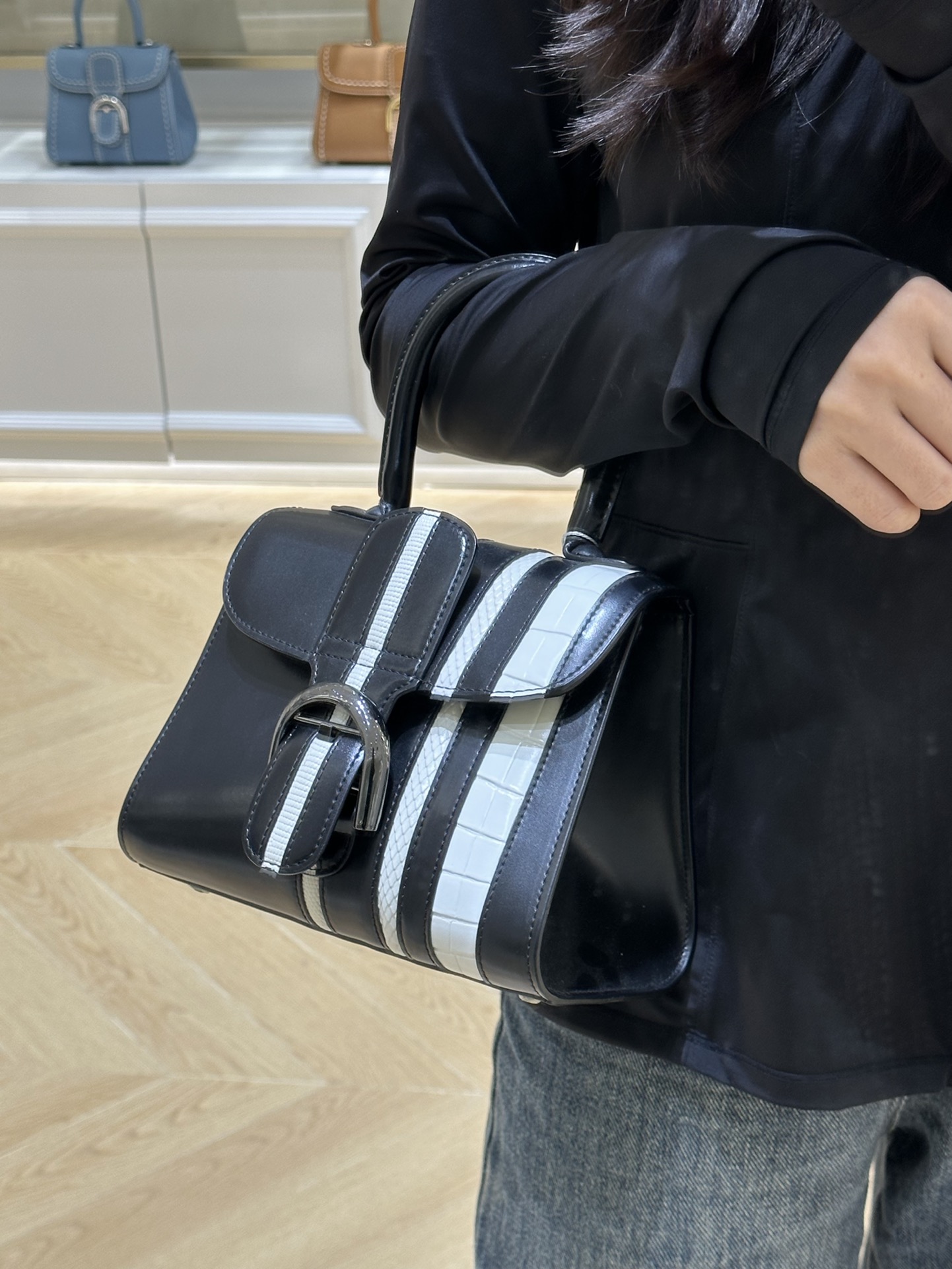 Delvaux Delvo's real-life shots...Hot-selling items are available for ordering