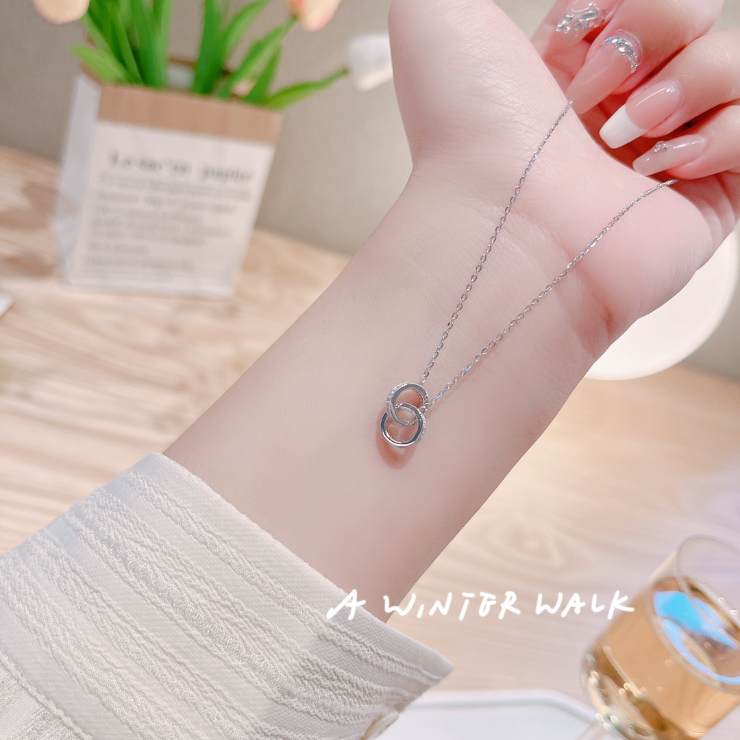 柔らか低アレルギー銀ネックレスシルバー 親友へのプレゼント