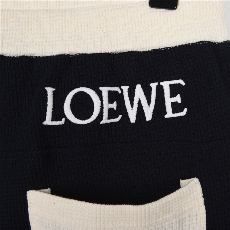 200 Loewe/罗意威 23ss 大口袋龙猫拼色刺绣华夫格短裤