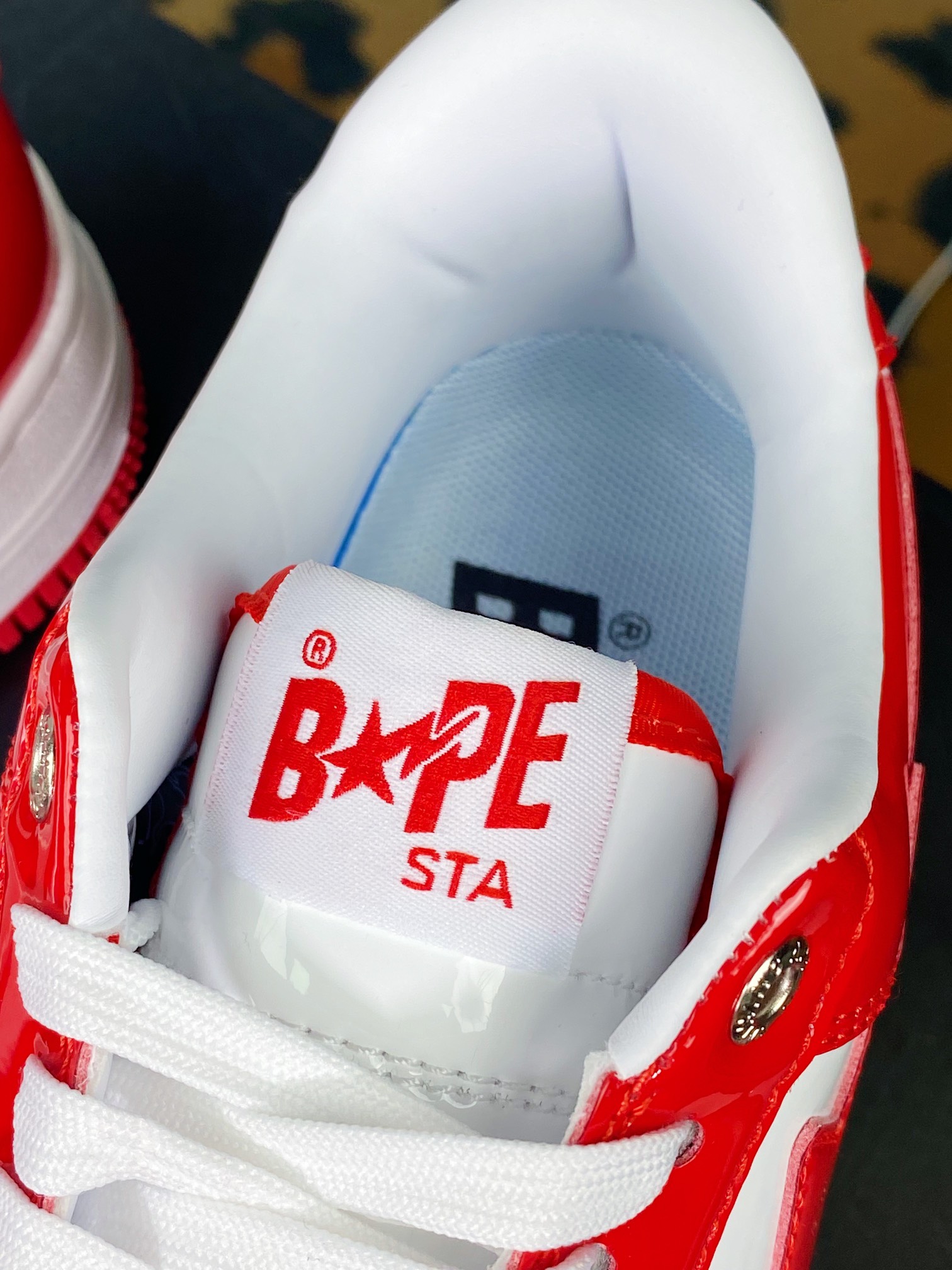 A Bathing 【Ape BAPE】 Sta Low Star Series Low-top Sneakers ”Patent Leather White Red” 001F-WH701-001