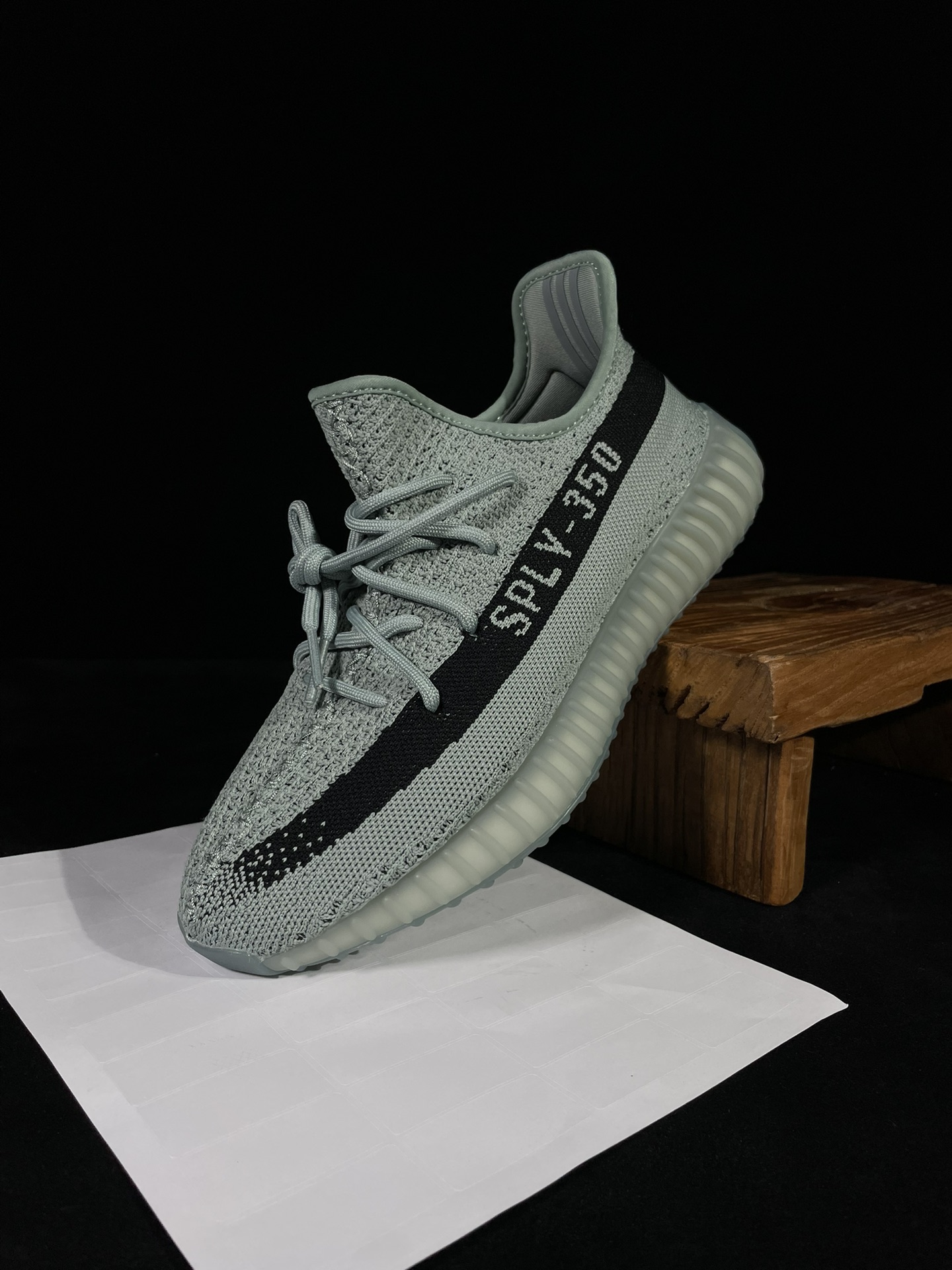 Yeezy350v2灰胡绿！最强性价