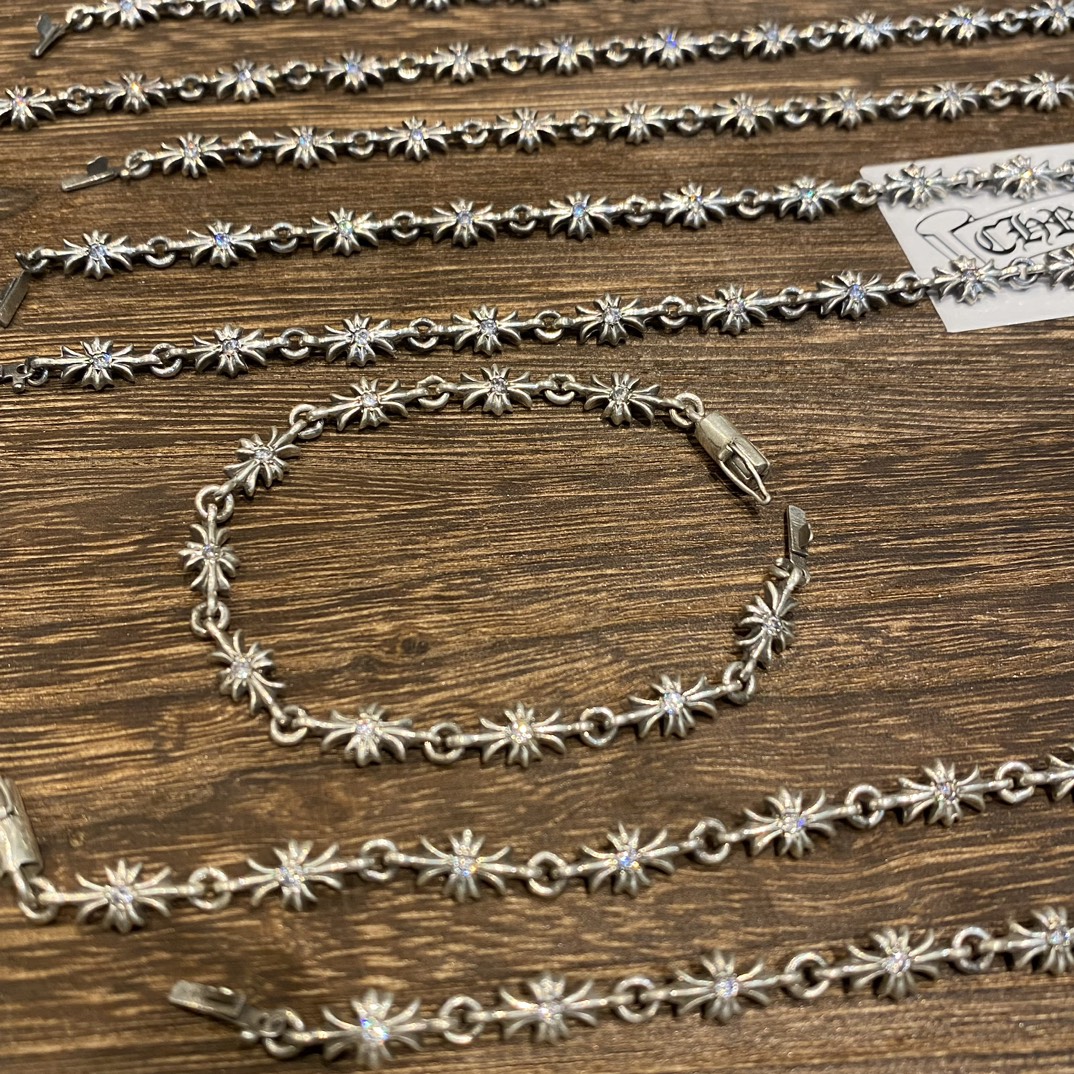 Bracelets and bangles, 925 silver with diamond customization