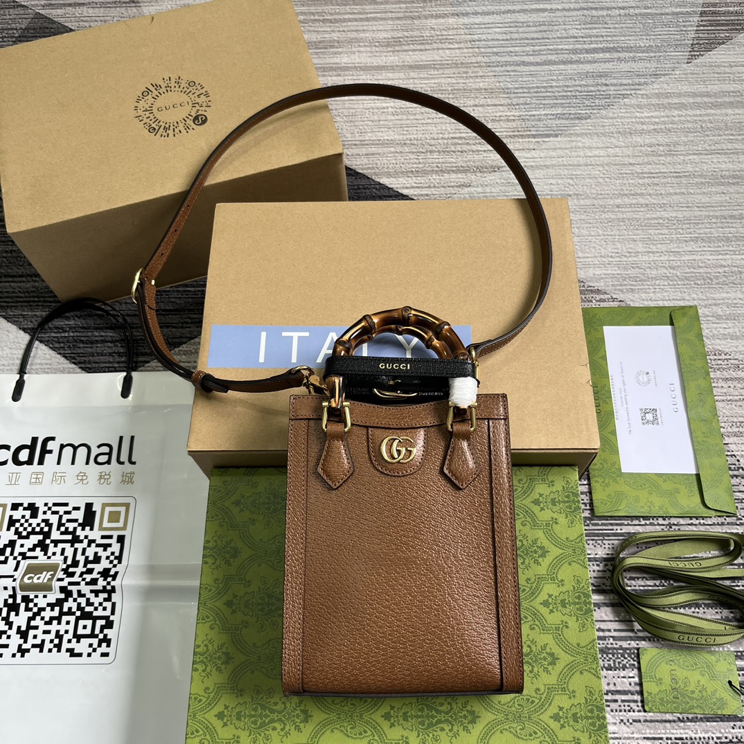 GUCCI 竹节提手 双G配件 mini托特包 原色皮革