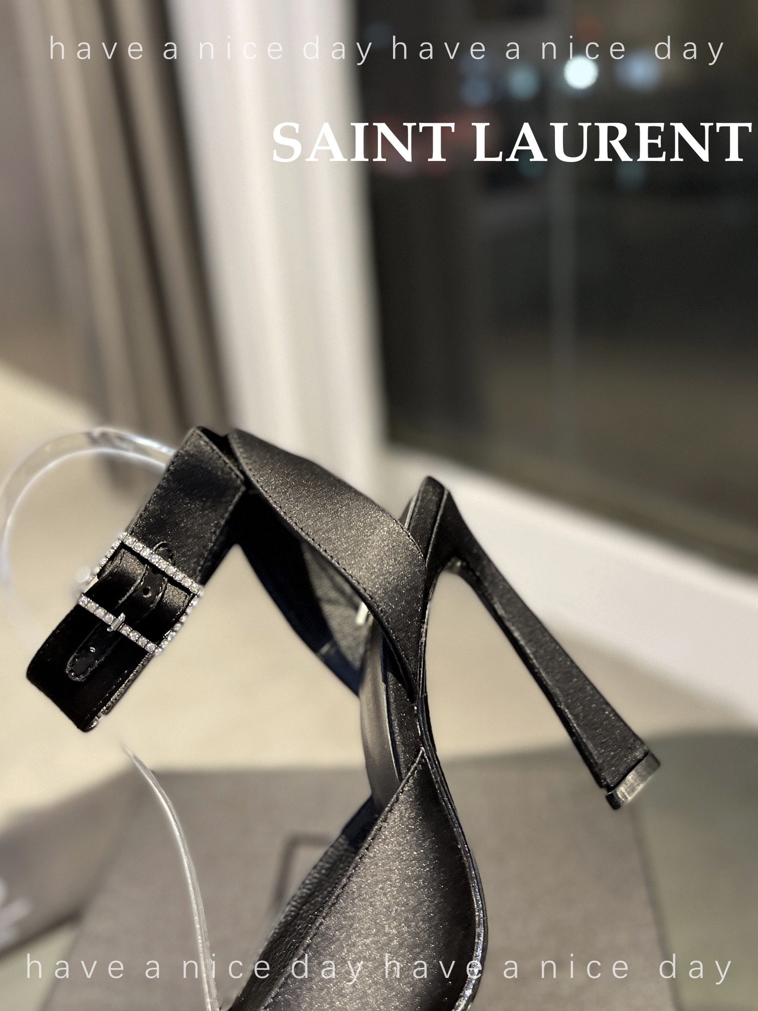 最新SAINTLAURENTFANN