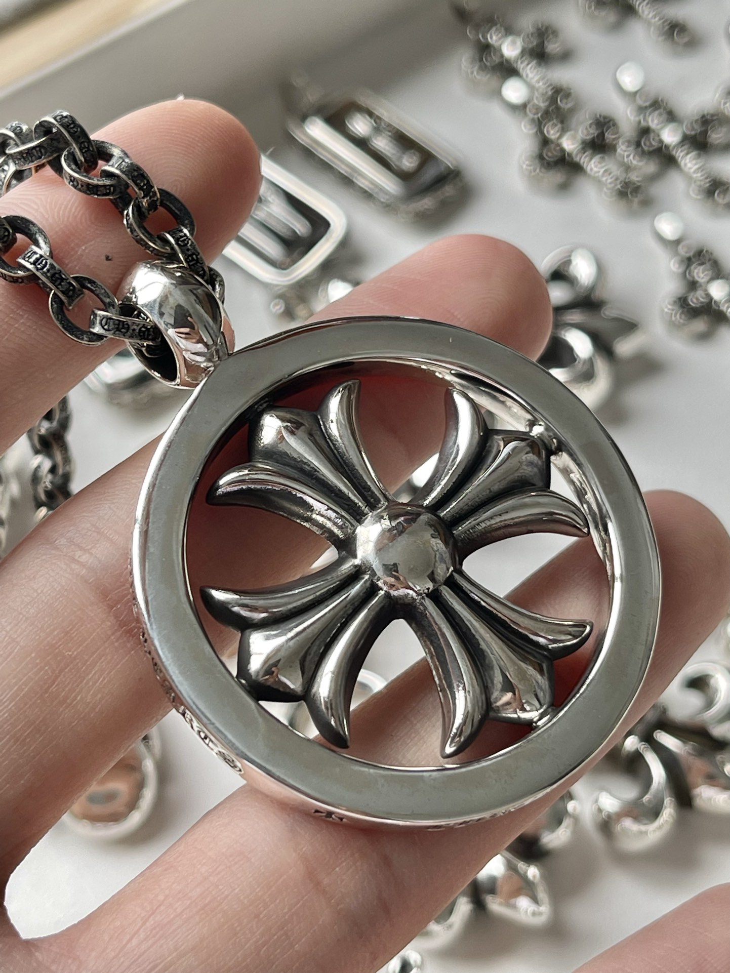 Chrome Hearts 克罗心 大圆十字花项链