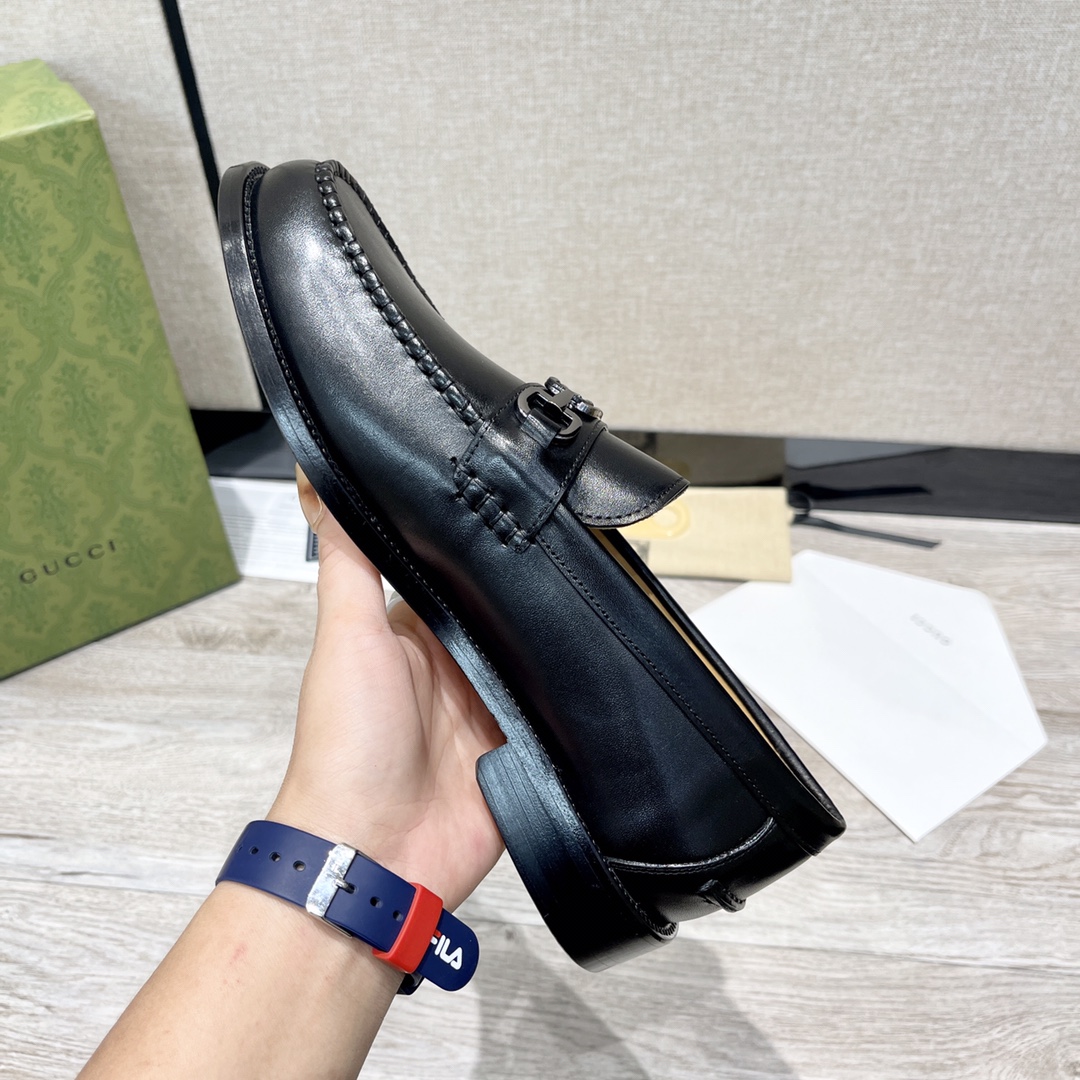 GUCCI メンズ ダブルGローファー 革靴 高級牛革使用