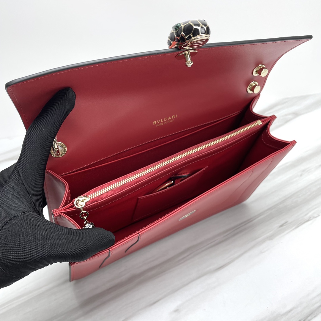 Loewe Classic Handcrafted Luxury Leather Shoulder Bag Ref 9