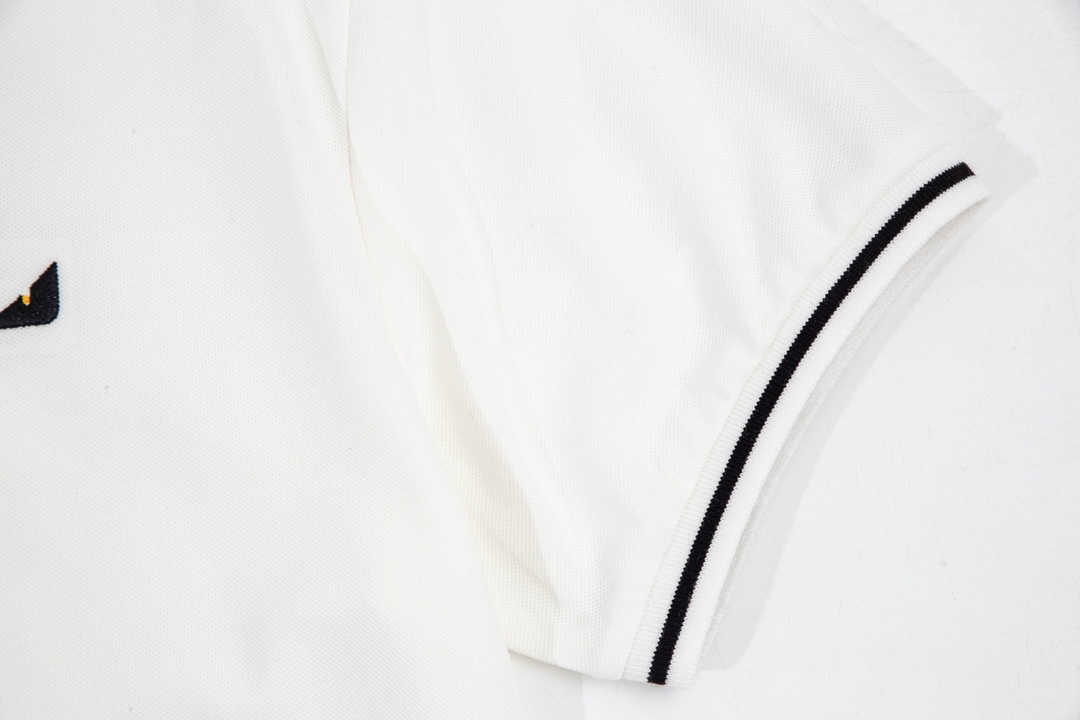 FENDI 1980s Inspired Upgrade: White Polo-CLO for Men and Women - 图片 6