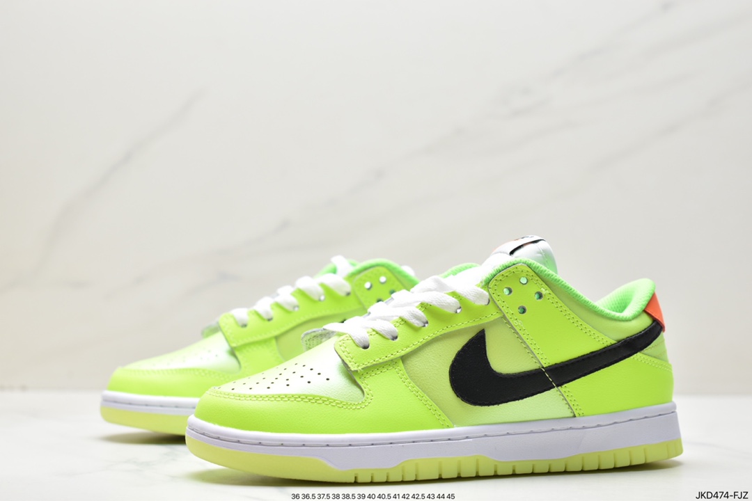 Streetwear x Nike SB Dunk Low DQ5130-400