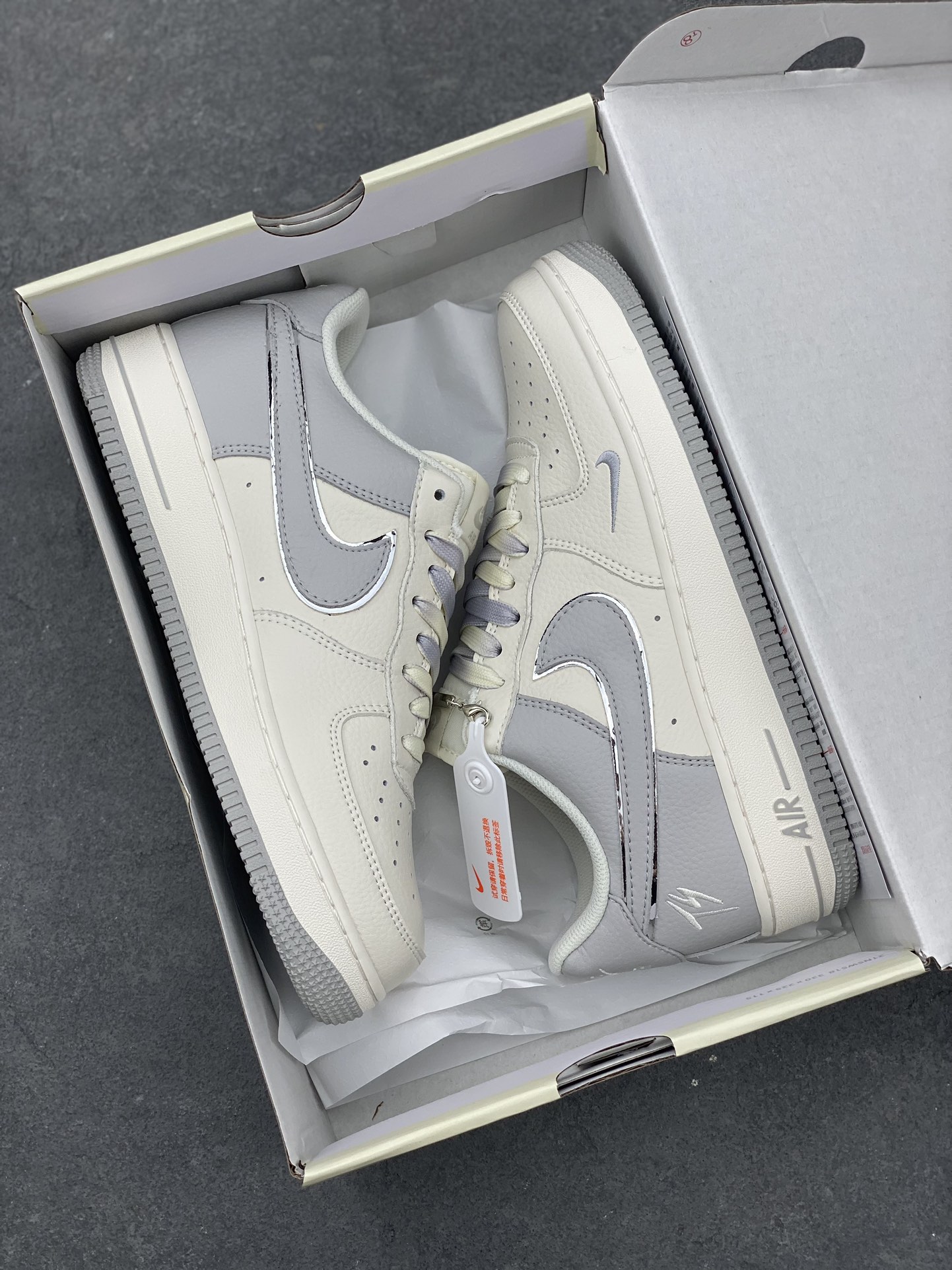 Nike Air Force 1 Low IO5636-888 Original Edition Sneakers 10 i1683829697 2726 8