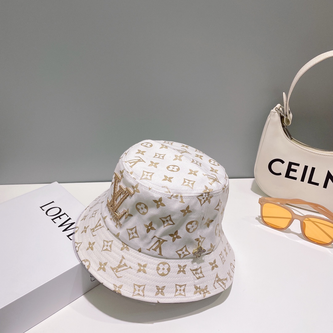 💰上新!路易威登 LouisVuitton 😍新款LV渔夫帽,重工打造♥️高端大气,百搭款🤗男女通用!